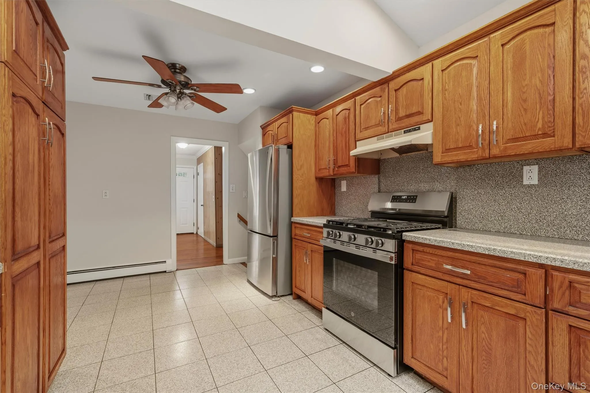 15 oak Road, Clarkstown, NY, 3 Bedrooms Bedrooms, 9 Rooms Rooms,2 BathroomsBathrooms,Residential,For Rent,oak,0,1061793 15 oak Road, Clarkstown, NY, 3 Bedrooms Bedrooms, 9 Rooms Rooms,2 BathroomsBathrooms,Residential,For Rent,oak,0,1061793