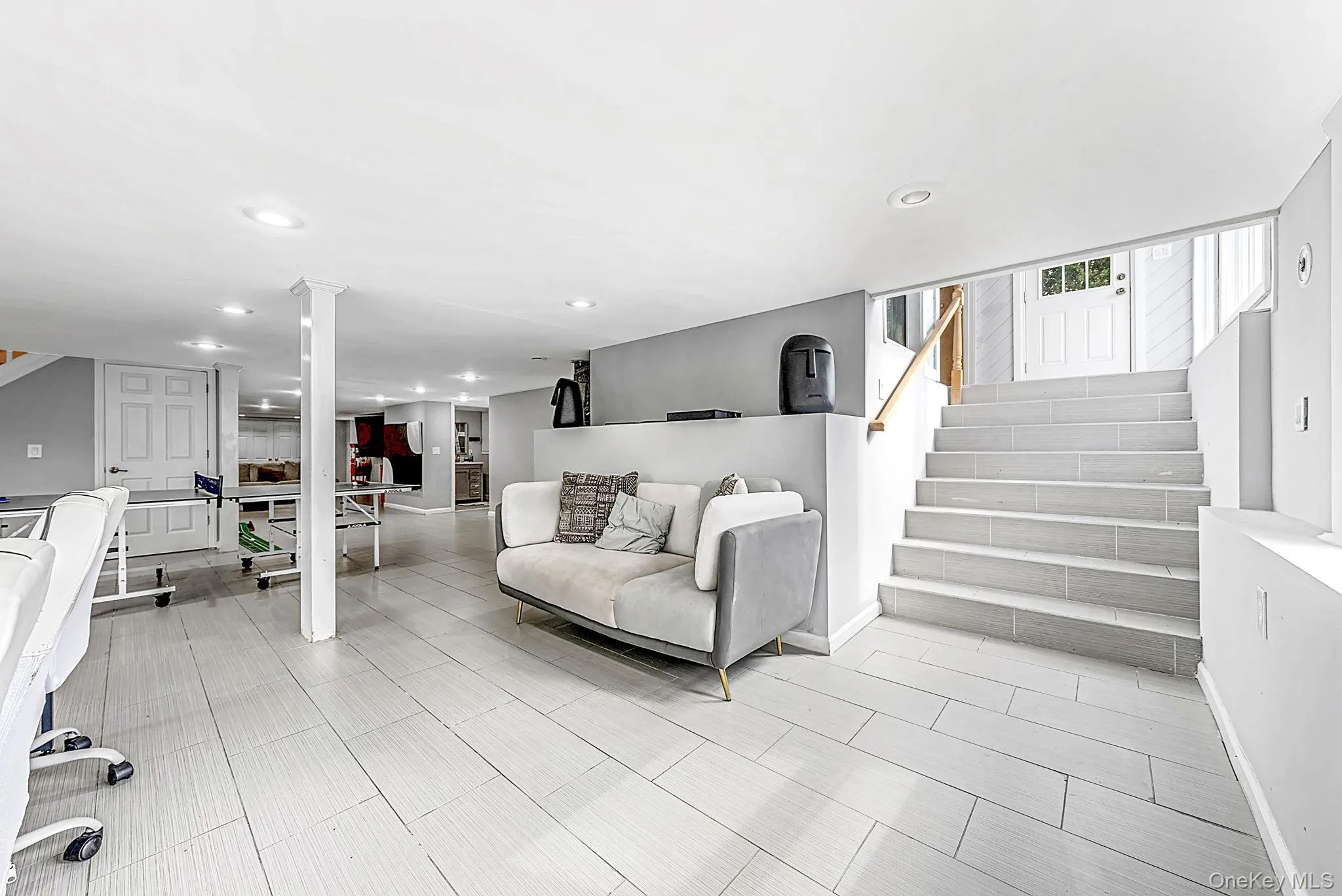 345 Durkee Lane, Brookhaven, NY, 7 Bedrooms Bedrooms, 17 Rooms Rooms,6 BathroomsBathrooms,Residential,For Rent,Durkee,0,1061798 345 Durkee Lane, Brookhaven, NY, 7 Bedrooms Bedrooms, 17 Rooms Rooms,6 BathroomsBathrooms,Residential,For Rent,Durkee,0,1061798