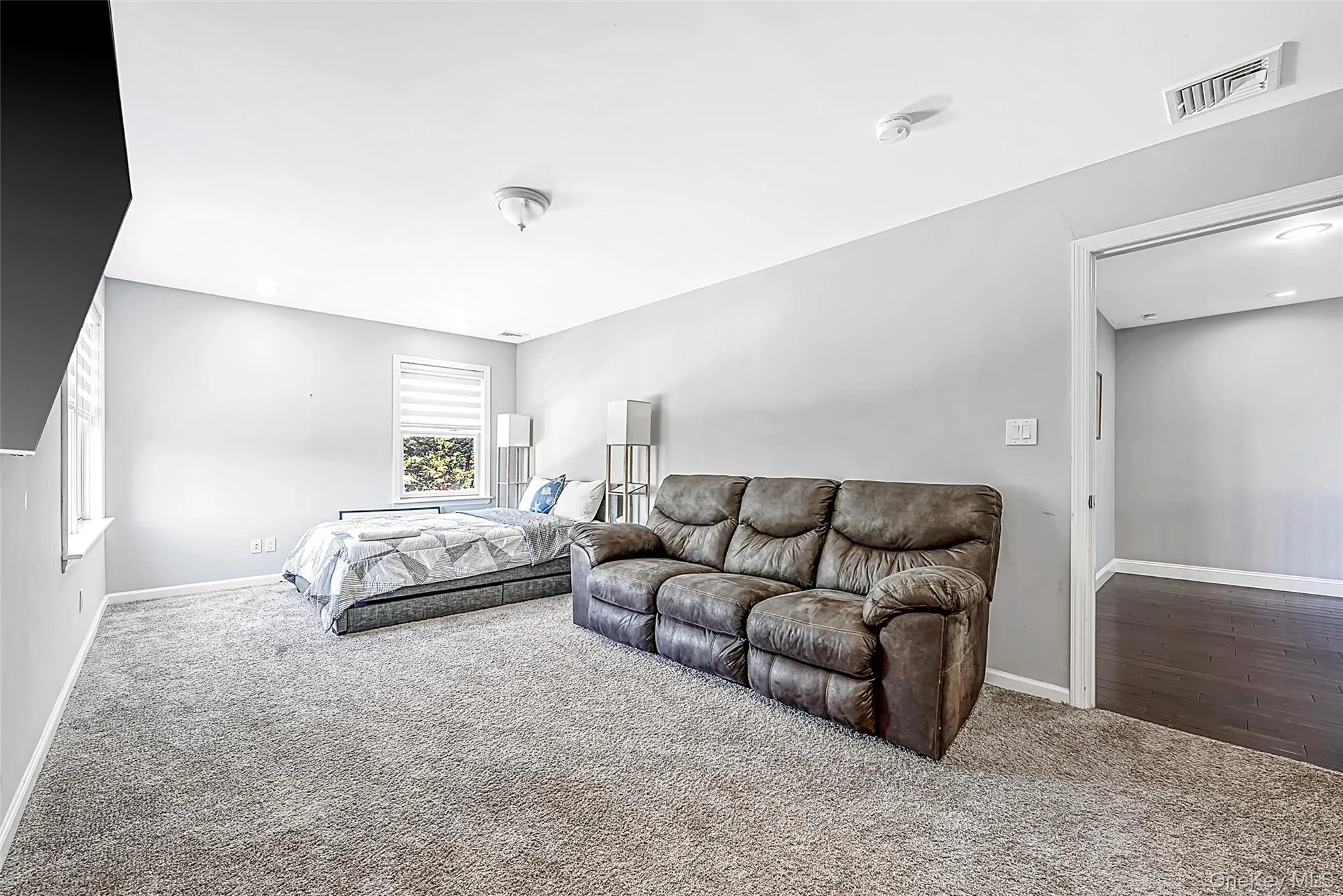 345 Durkee Lane, Brookhaven, NY, 7 Bedrooms Bedrooms, 17 Rooms Rooms,6 BathroomsBathrooms,Residential,For Rent,Durkee,0,1061798 345 Durkee Lane, Brookhaven, NY, 7 Bedrooms Bedrooms, 17 Rooms Rooms,6 BathroomsBathrooms,Residential,For Rent,Durkee,0,1061798