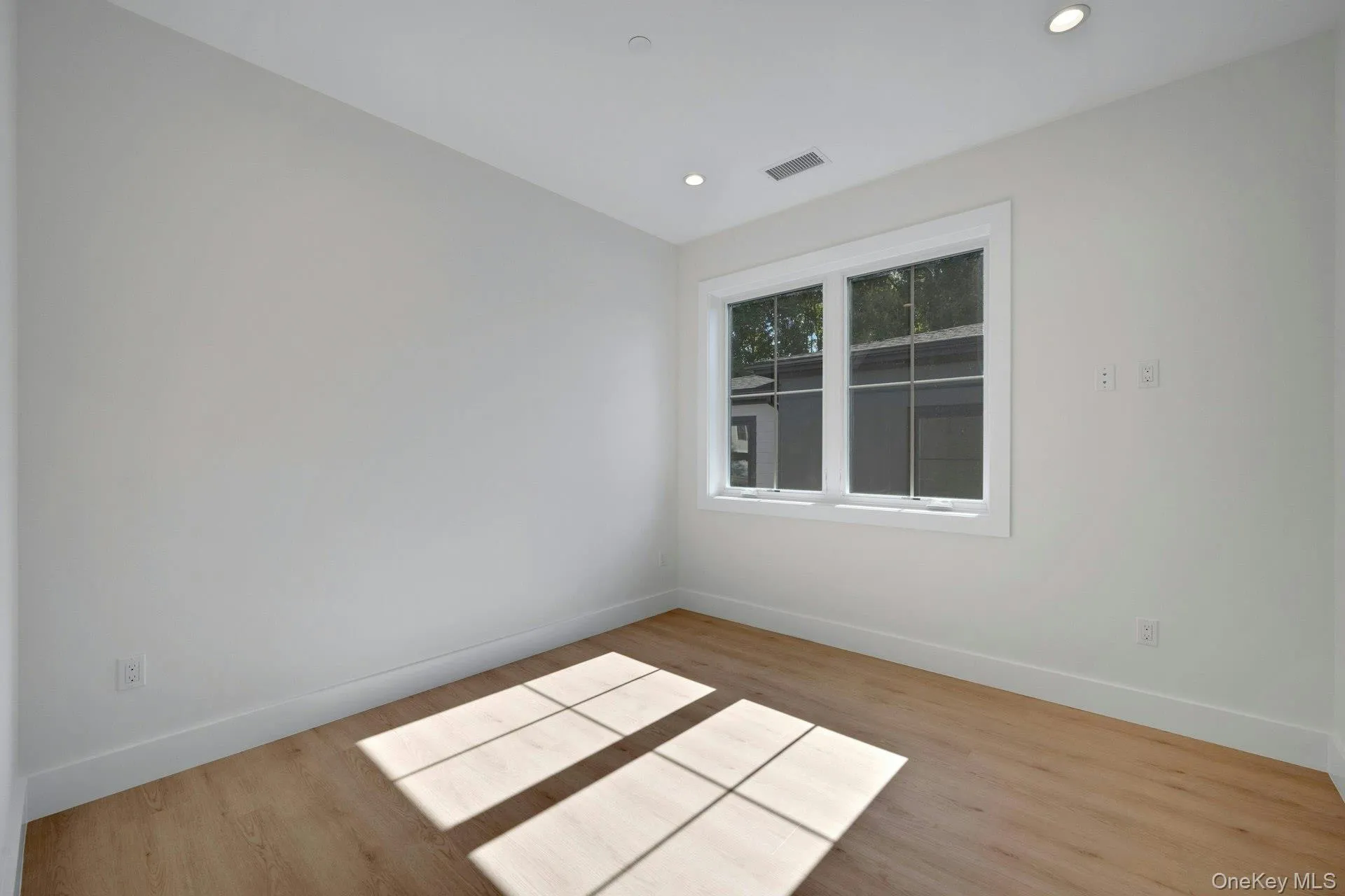 210 Underhill Avenue, Harrison, NY, 4 Bedroom Bedrooms, 7 Room Rooms,3 BathroomBathrooms,Residential Lease,For Rent,Underhill,0,1061801 210 Underhill Avenue, Harrison, NY, 4 Bedroom Bedrooms, 7 Room Rooms,3 BathroomBathrooms,Residential Lease,For Rent,Underhill,0,1061801