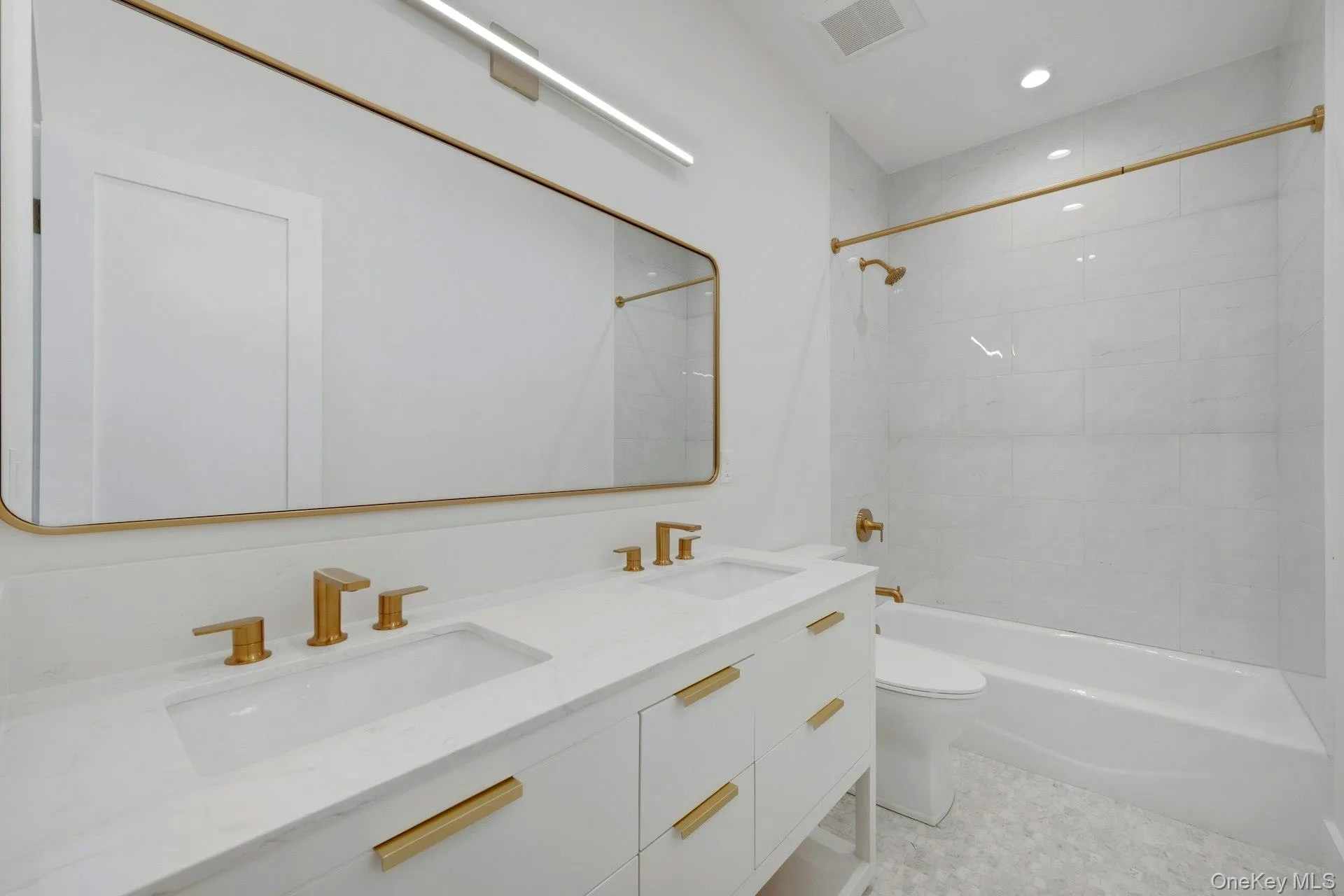 210 Underhill Avenue, Harrison, NY, 4 Bedroom Bedrooms, 7 Room Rooms,3 BathroomBathrooms,Residential Lease,For Rent,Underhill,0,1061801 210 Underhill Avenue, Harrison, NY, 4 Bedroom Bedrooms, 7 Room Rooms,3 BathroomBathrooms,Residential Lease,For Rent,Underhill,0,1061801