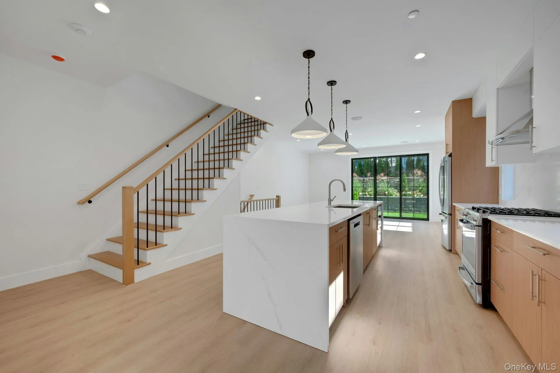 210 Underhill Avenue, Harrison, NY, 4 Bedroom Bedrooms, 7 Room Rooms,3 BathroomBathrooms,Residential Lease,For Rent,Underhill,0,1061801 210 Underhill Avenue, Harrison, NY, 4 Bedroom Bedrooms, 7 Room Rooms,3 BathroomBathrooms,Residential Lease,For Rent,Underhill,0,1061801