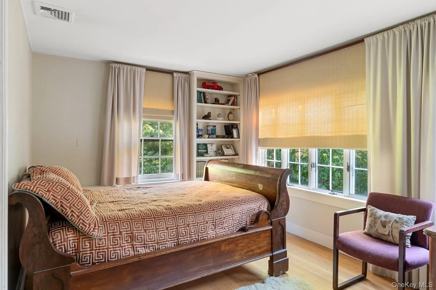 6 Arbutus Path, Brookhaven, NY, 5 Bedrooms Bedrooms, 12 Rooms Rooms,6 BathroomsBathrooms,Residential,For Rent,Arbutus,0,1061802 6 Arbutus Path, Brookhaven, NY, 5 Bedrooms Bedrooms, 12 Rooms Rooms,6 BathroomsBathrooms,Residential,For Rent,Arbutus,0,1061802