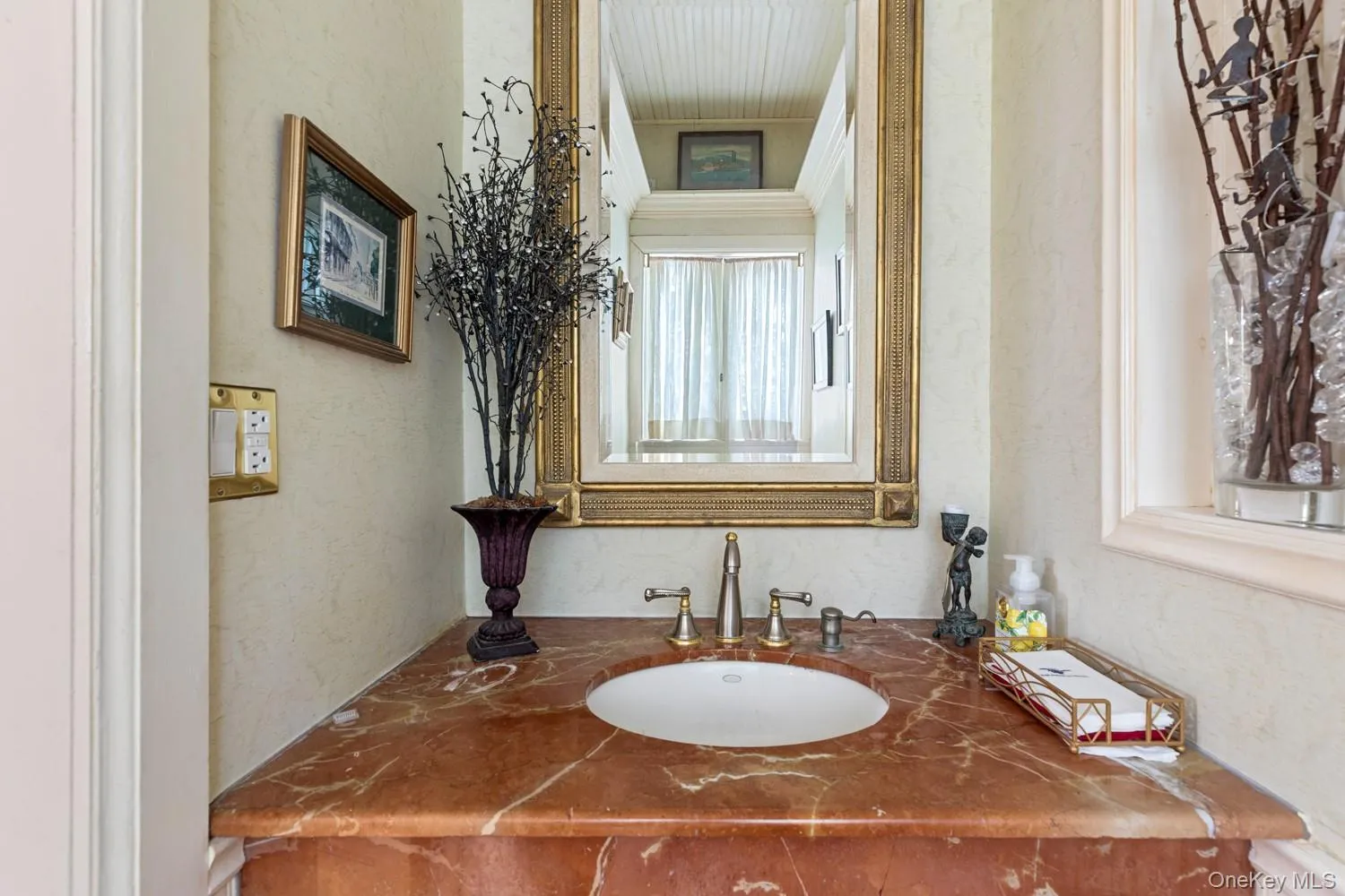6 Arbutus Path, Brookhaven, NY, 5 Bedrooms Bedrooms, 12 Rooms Rooms,6 BathroomsBathrooms,Residential,For Rent,Arbutus,0,1061802 6 Arbutus Path, Brookhaven, NY, 5 Bedrooms Bedrooms, 12 Rooms Rooms,6 BathroomsBathrooms,Residential,For Rent,Arbutus,0,1061802