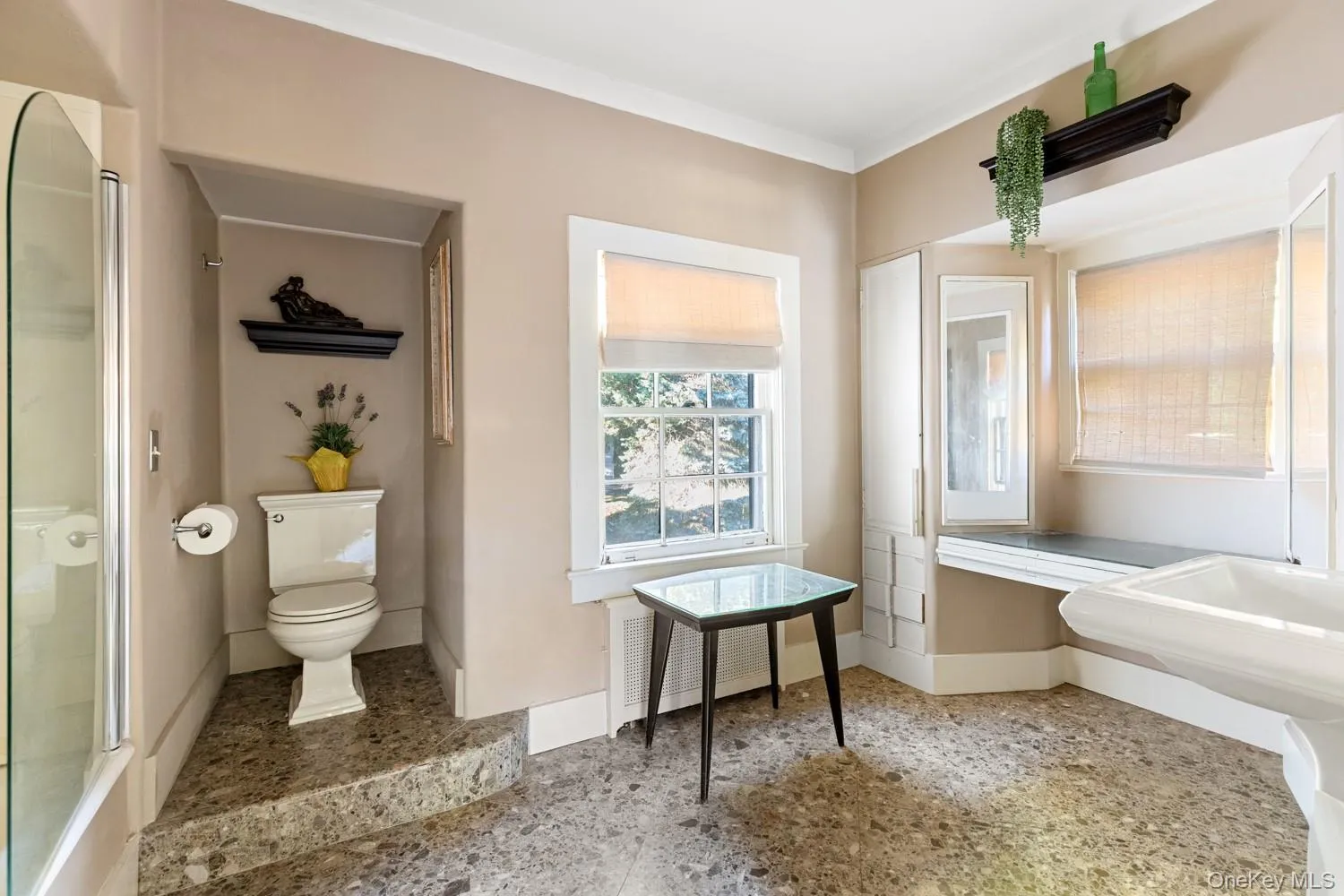 6 Arbutus Path, Brookhaven, NY, 5 Bedrooms Bedrooms, 12 Rooms Rooms,6 BathroomsBathrooms,Residential,For Rent,Arbutus,0,1061802 6 Arbutus Path, Brookhaven, NY, 5 Bedrooms Bedrooms, 12 Rooms Rooms,6 BathroomsBathrooms,Residential,For Rent,Arbutus,0,1061802