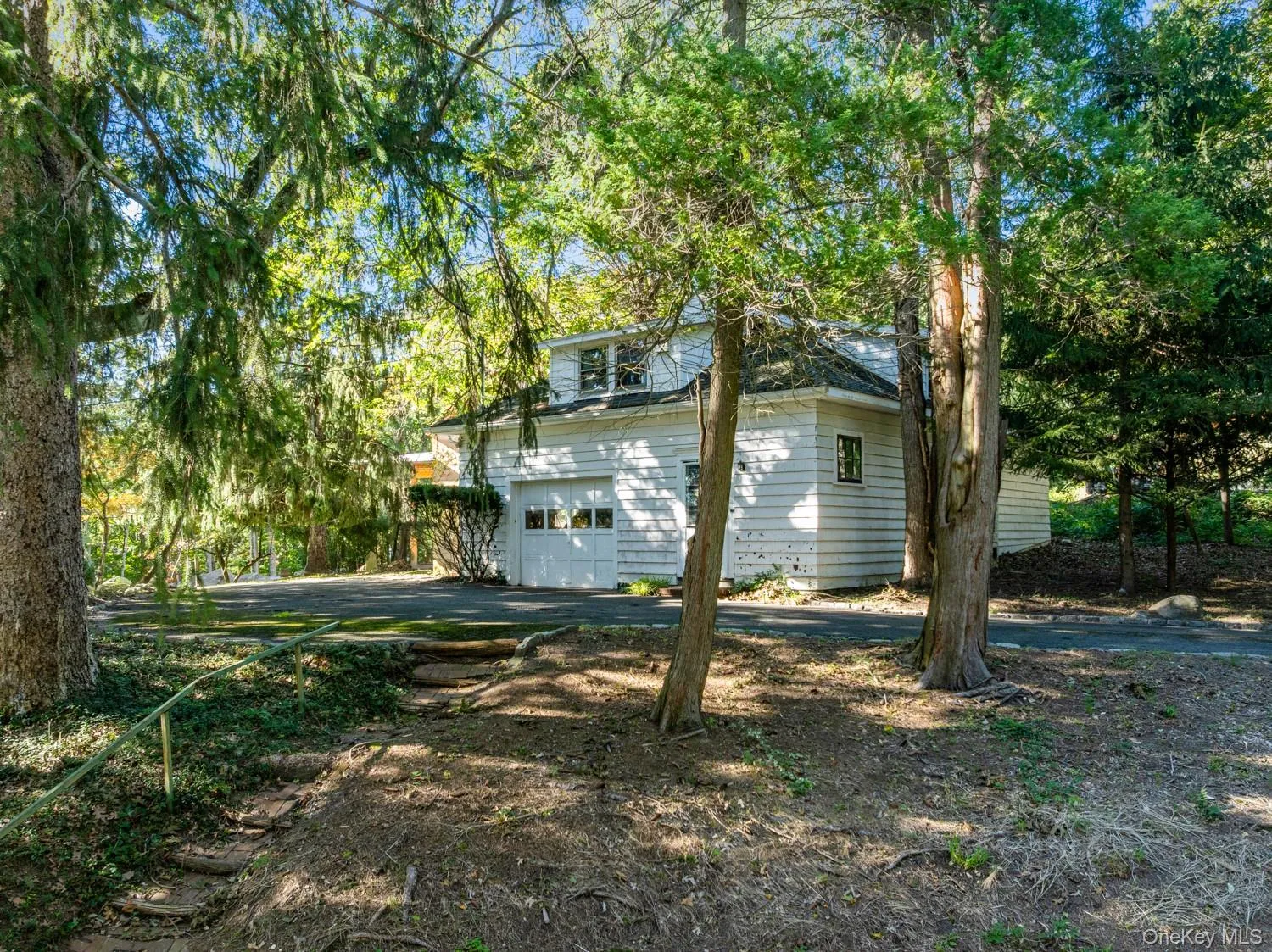 6 Arbutus Path, Brookhaven, NY, 5 Bedrooms Bedrooms, 12 Rooms Rooms,6 BathroomsBathrooms,Residential,For Rent,Arbutus,0,1061802 6 Arbutus Path, Brookhaven, NY, 5 Bedrooms Bedrooms, 12 Rooms Rooms,6 BathroomsBathrooms,Residential,For Rent,Arbutus,0,1061802