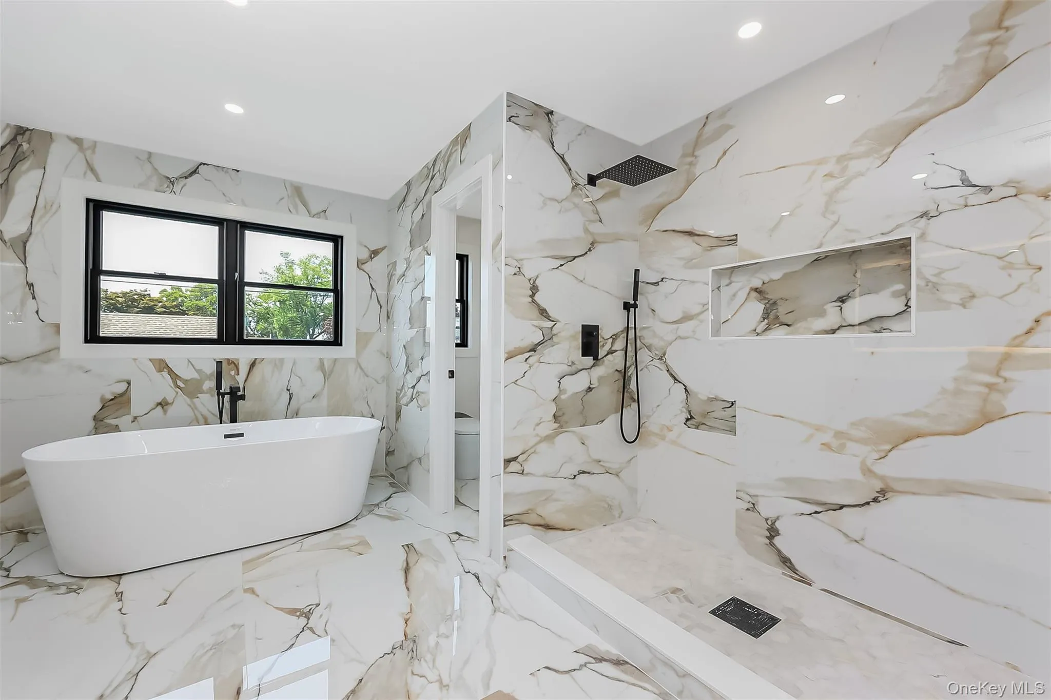 12 Slate Lane, Hempstead, NY, 6 Bedrooms Bedrooms, 10 Rooms Rooms,4 BathroomsBathrooms,Residential,For Rent,Slate,0,1061816 12 Slate Lane, Hempstead, NY, 6 Bedrooms Bedrooms, 10 Rooms Rooms,4 BathroomsBathrooms,Residential,For Rent,Slate,0,1061816