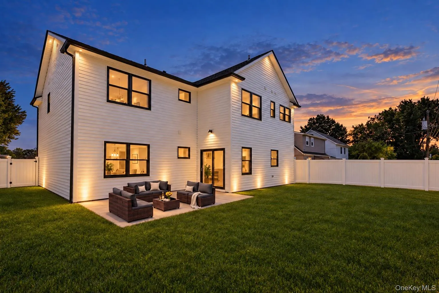 12 Slate Lane, Hempstead, NY, 6 Bedrooms Bedrooms, 10 Rooms Rooms,4 BathroomsBathrooms,Residential,For Rent,Slate,0,1061816 12 Slate Lane, Hempstead, NY, 6 Bedrooms Bedrooms, 10 Rooms Rooms,4 BathroomsBathrooms,Residential,For Rent,Slate,0,1061816