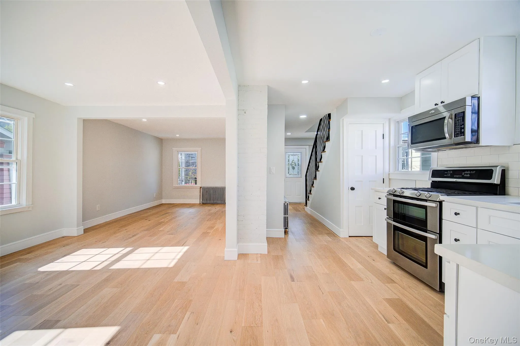 10 Cliff Street, Beacon, NY, 3 Bedroom Bedrooms, 10 Room Rooms,2 BathroomBathrooms,Residential Lease,For Rent,Cliff,0,1061817 10 Cliff Street, Beacon, NY, 3 Bedroom Bedrooms, 10 Room Rooms,2 BathroomBathrooms,Residential Lease,For Rent,Cliff,0,1061817