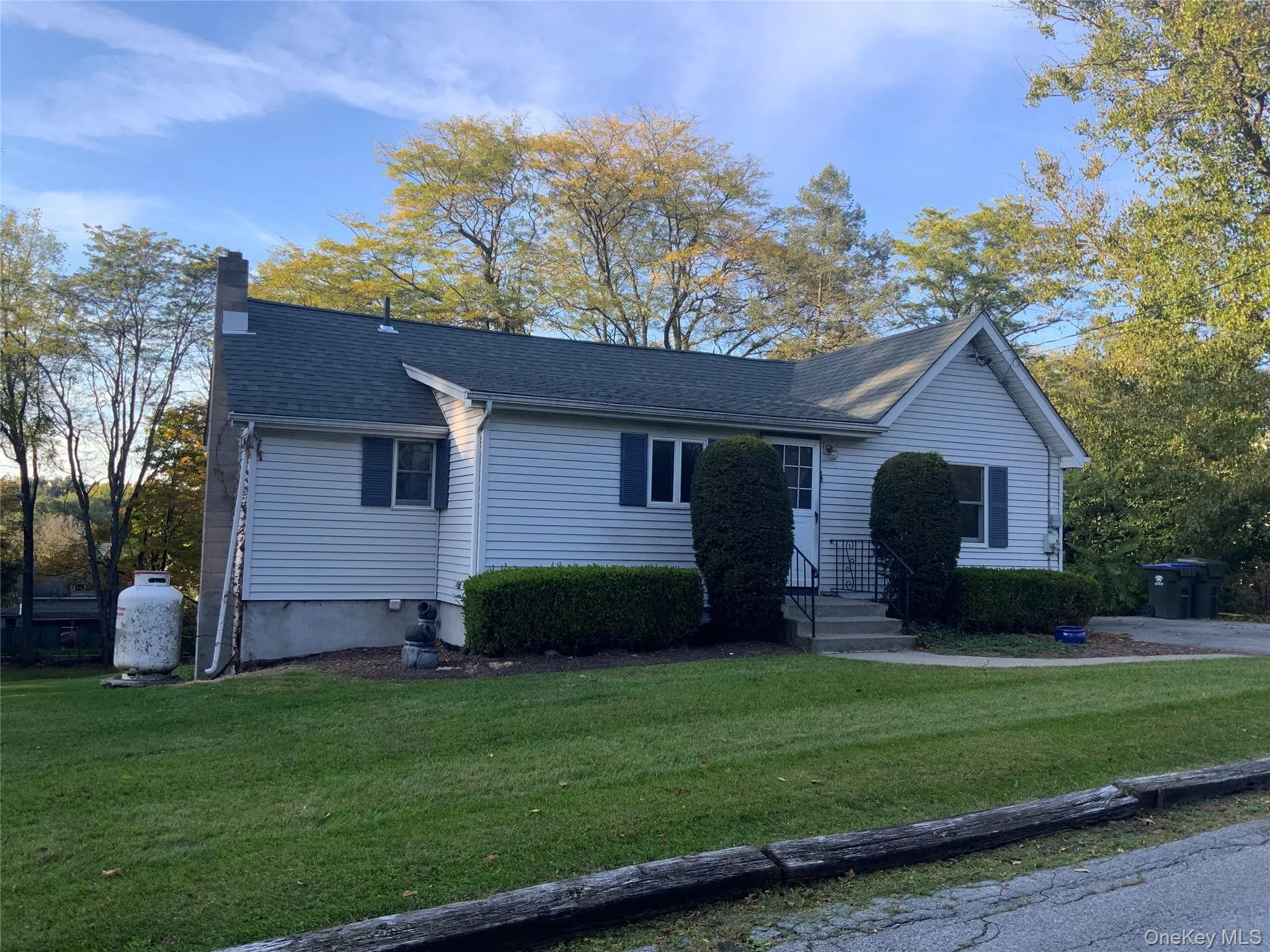 14 School Street, Chester Town, NY, 3 Bedrooms Bedrooms, 6 Rooms Rooms,1 BathroomBathrooms,Residential Lease,For Rent,School,0,1061818 14 School Street, Chester Town, NY, 3 Bedrooms Bedrooms, 6 Rooms Rooms,1 BathroomBathrooms,Residential Lease,For Rent,School,0,1061818