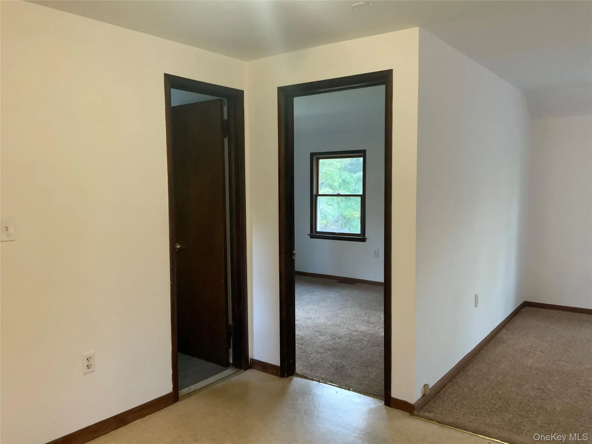 Bedroom and bathroom right off of the kitchen area. Bedroom and bathroom right off of the kitchen area.