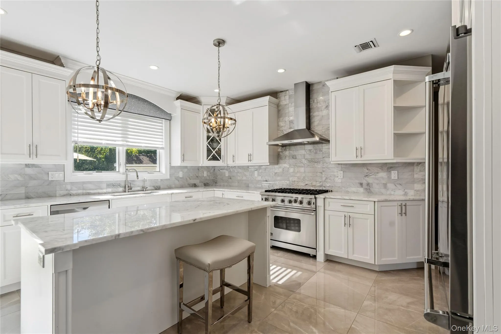 55 Belmont Circle, Oyster Bay, NY, 6 Bedrooms Bedrooms, 14 Rooms Rooms,5 BathroomsBathrooms,Residential,For Rent,Belmont,0,1061821 55 Belmont Circle, Oyster Bay, NY, 6 Bedrooms Bedrooms, 14 Rooms Rooms,5 BathroomsBathrooms,Residential,For Rent,Belmont,0,1061821