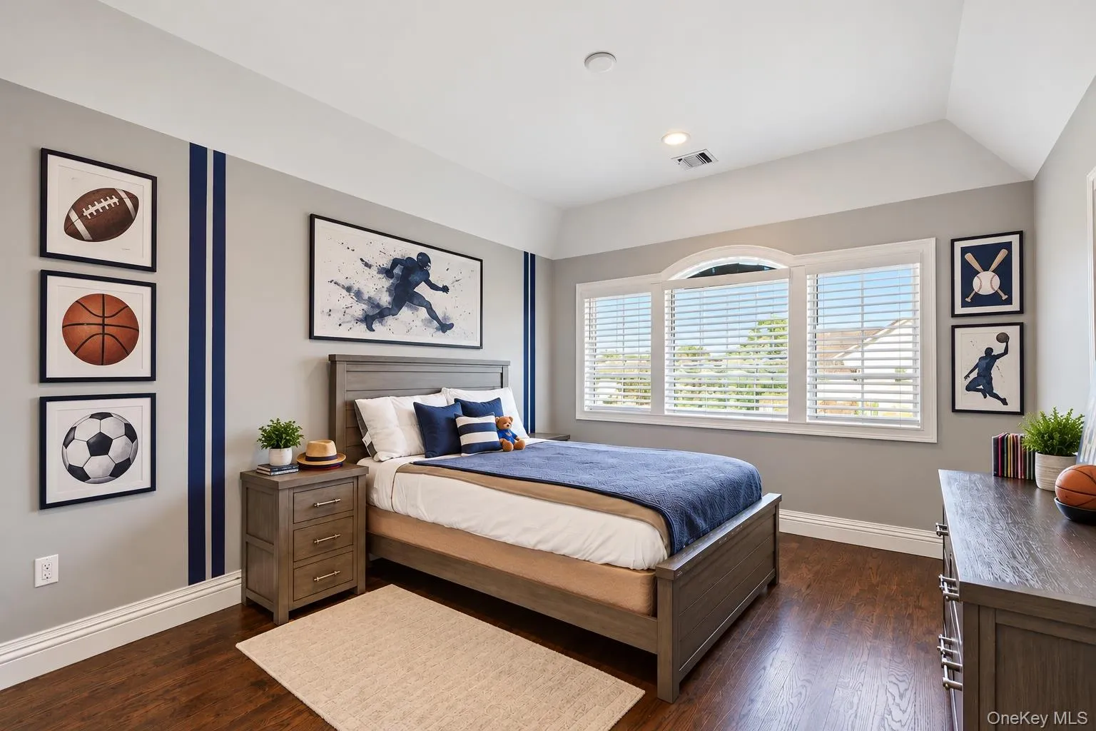 55 Belmont Circle, Oyster Bay, NY, 6 Bedrooms Bedrooms, 14 Rooms Rooms,5 BathroomsBathrooms,Residential,For Rent,Belmont,0,1061821 55 Belmont Circle, Oyster Bay, NY, 6 Bedrooms Bedrooms, 14 Rooms Rooms,5 BathroomsBathrooms,Residential,For Rent,Belmont,0,1061821