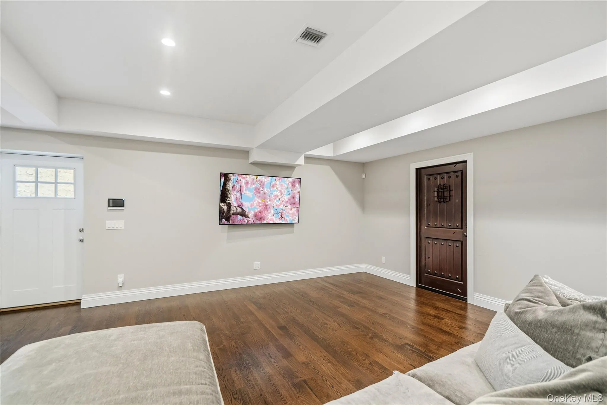 55 Belmont Circle, Oyster Bay, NY, 6 Bedrooms Bedrooms, 14 Rooms Rooms,5 BathroomsBathrooms,Residential,For Rent,Belmont,0,1061821 55 Belmont Circle, Oyster Bay, NY, 6 Bedrooms Bedrooms, 14 Rooms Rooms,5 BathroomsBathrooms,Residential,For Rent,Belmont,0,1061821