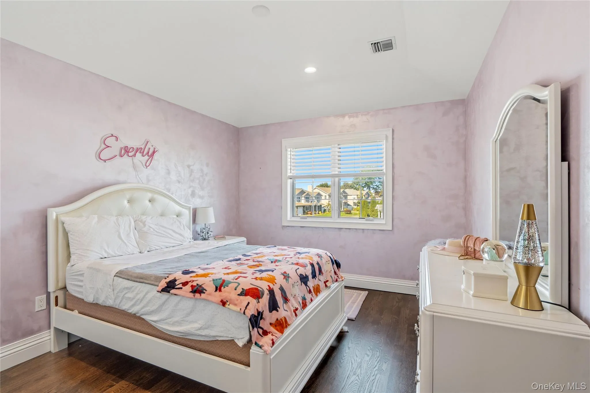 55 Belmont Circle, Oyster Bay, NY, 6 Bedrooms Bedrooms, 14 Rooms Rooms,5 BathroomsBathrooms,Residential,For Rent,Belmont,0,1061821 55 Belmont Circle, Oyster Bay, NY, 6 Bedrooms Bedrooms, 14 Rooms Rooms,5 BathroomsBathrooms,Residential,For Rent,Belmont,0,1061821