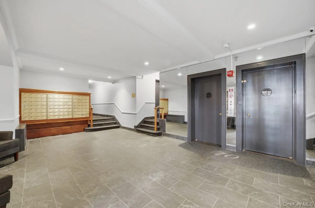 70 Locust Avenue, New Rochelle, NY, 2 Bedrooms Bedrooms, 4 Rooms Rooms,1 BathroomBathrooms,Residential,For Rent,Locust Avenue,0,1061828 70 Locust Avenue, New Rochelle, NY, 2 Bedrooms Bedrooms, 4 Rooms Rooms,1 BathroomBathrooms,Residential,For Rent,Locust Avenue,0,1061828