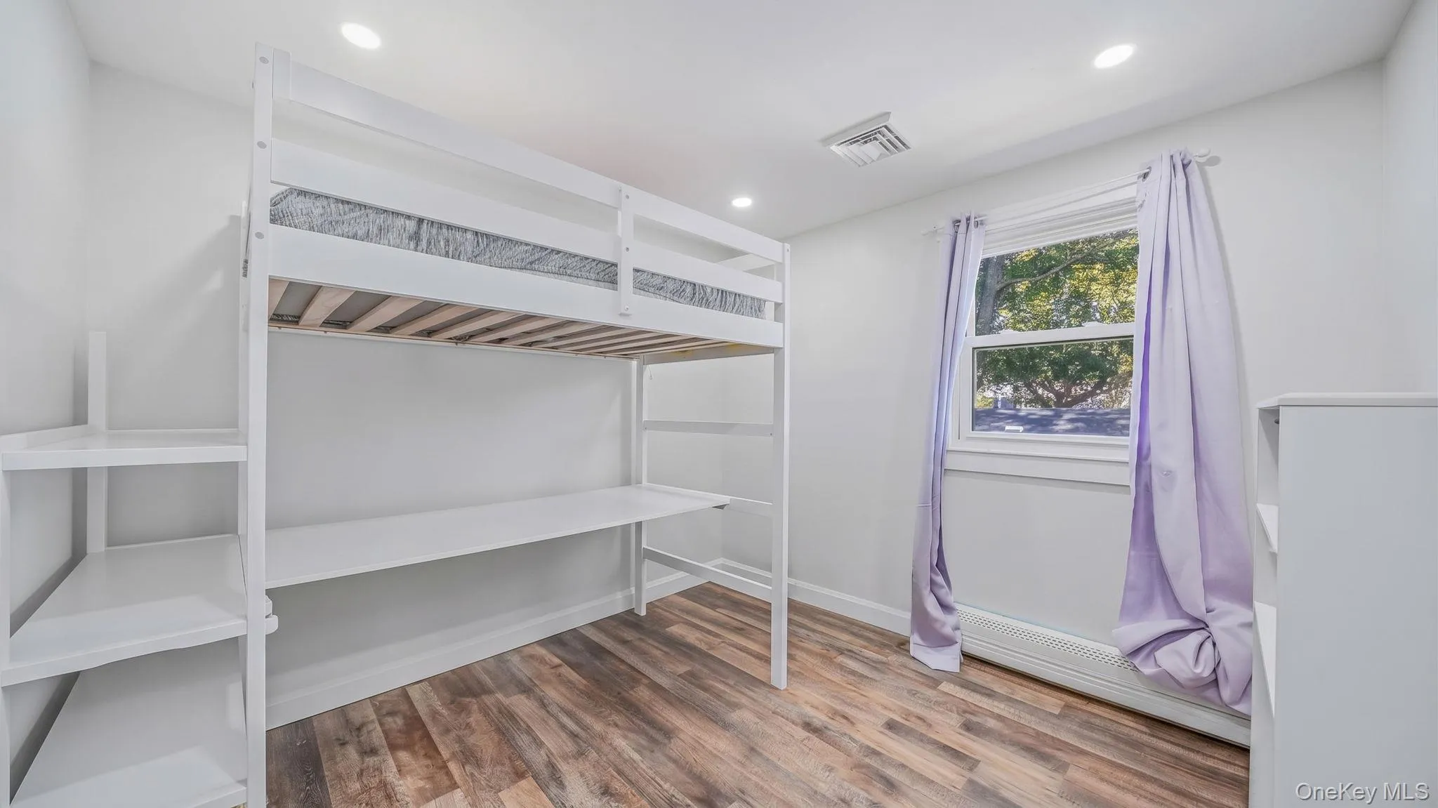 9 Hill Street, Brookhaven, NY, 3 Bedrooms Bedrooms, 6 Rooms Rooms,1 BathroomBathrooms,Residential,For Rent,Hill,0,1061830 9 Hill Street, Brookhaven, NY, 3 Bedrooms Bedrooms, 6 Rooms Rooms,1 BathroomBathrooms,Residential,For Rent,Hill,0,1061830