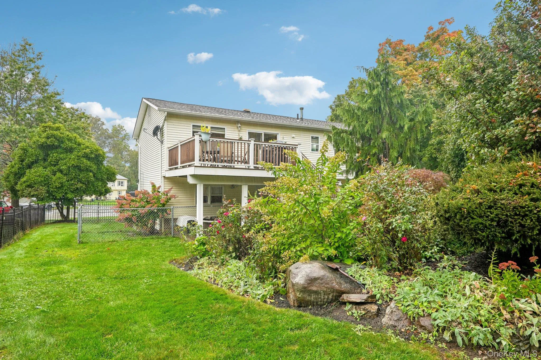 3 Hazel Court, Ramapo, NY, 5 Bedrooms Bedrooms, 10 Rooms Rooms,3 BathroomsBathrooms,Residential,For Rent,Hazel,0,1061835 3 Hazel Court, Ramapo, NY, 5 Bedrooms Bedrooms, 10 Rooms Rooms,3 BathroomsBathrooms,Residential,For Rent,Hazel,0,1061835