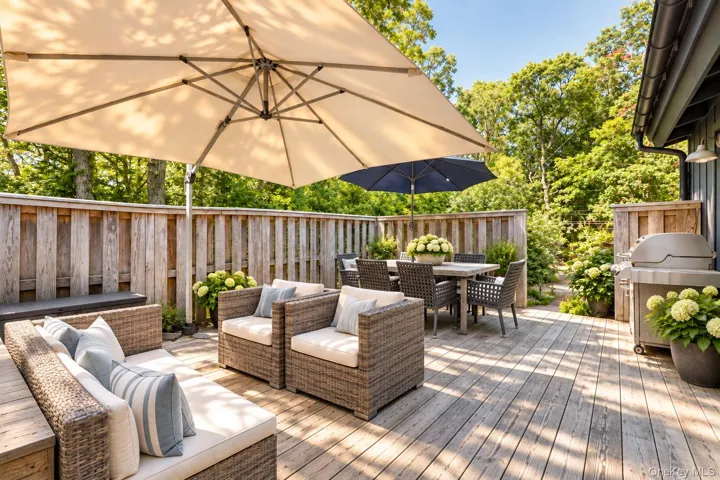 274 Little Fresh Pond Road, Southampton, New York 11968