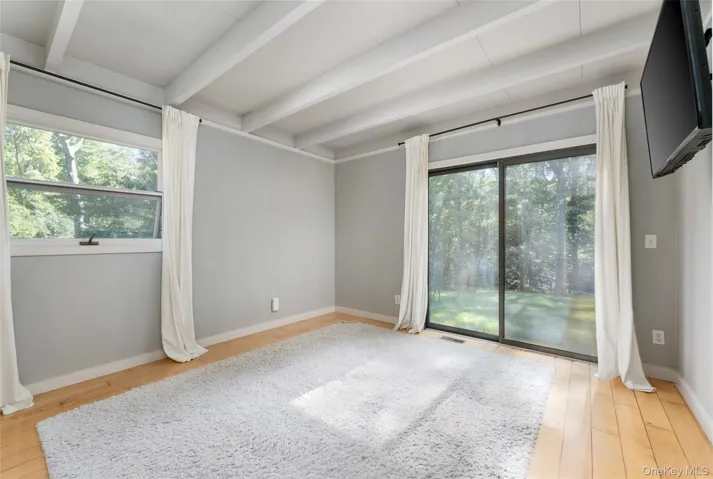274 Little Fresh Pond Road, Southampton, New York 11968