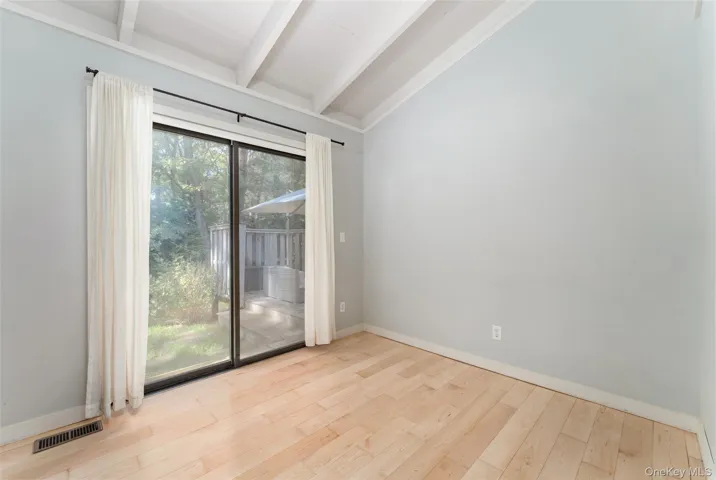 274 Little Fresh Pond Road, Southampton, New York 11968