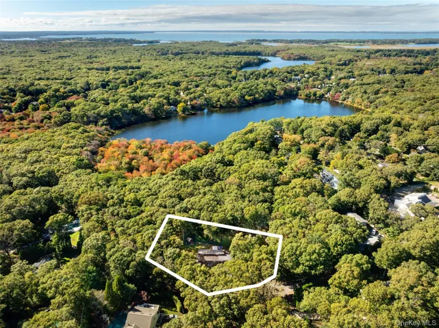 274 Little Fresh Pond Road, Southampton, New York 11968
