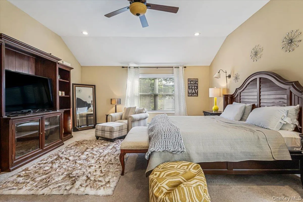 61 Delamere Street, Huntington, NY, 4 Bedrooms Bedrooms, 7 Rooms Rooms,2 BathroomsBathrooms,Residential,For Rent,Delamere,0,1061839 61 Delamere Street, Huntington, NY, 4 Bedrooms Bedrooms, 7 Rooms Rooms,2 BathroomsBathrooms,Residential,For Rent,Delamere,0,1061839