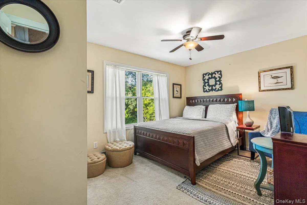 61 Delamere Street, Huntington, NY, 4 Bedrooms Bedrooms, 7 Rooms Rooms,2 BathroomsBathrooms,Residential,For Rent,Delamere,0,1061839 61 Delamere Street, Huntington, NY, 4 Bedrooms Bedrooms, 7 Rooms Rooms,2 BathroomsBathrooms,Residential,For Rent,Delamere,0,1061839