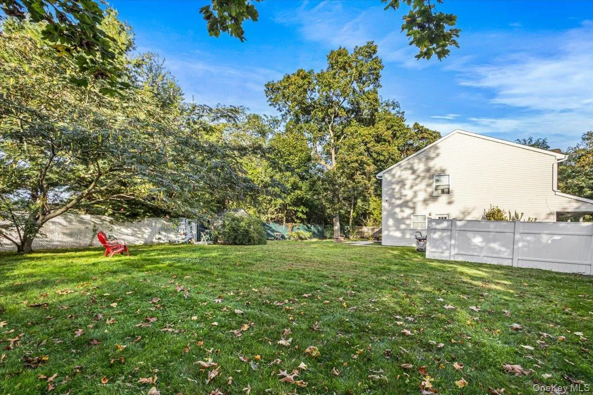 61 Delamere Street, Huntington, NY, 4 Bedrooms Bedrooms, 7 Rooms Rooms,2 BathroomsBathrooms,Residential,For Rent,Delamere,0,1061839 61 Delamere Street, Huntington, NY, 4 Bedrooms Bedrooms, 7 Rooms Rooms,2 BathroomsBathrooms,Residential,For Rent,Delamere,0,1061839