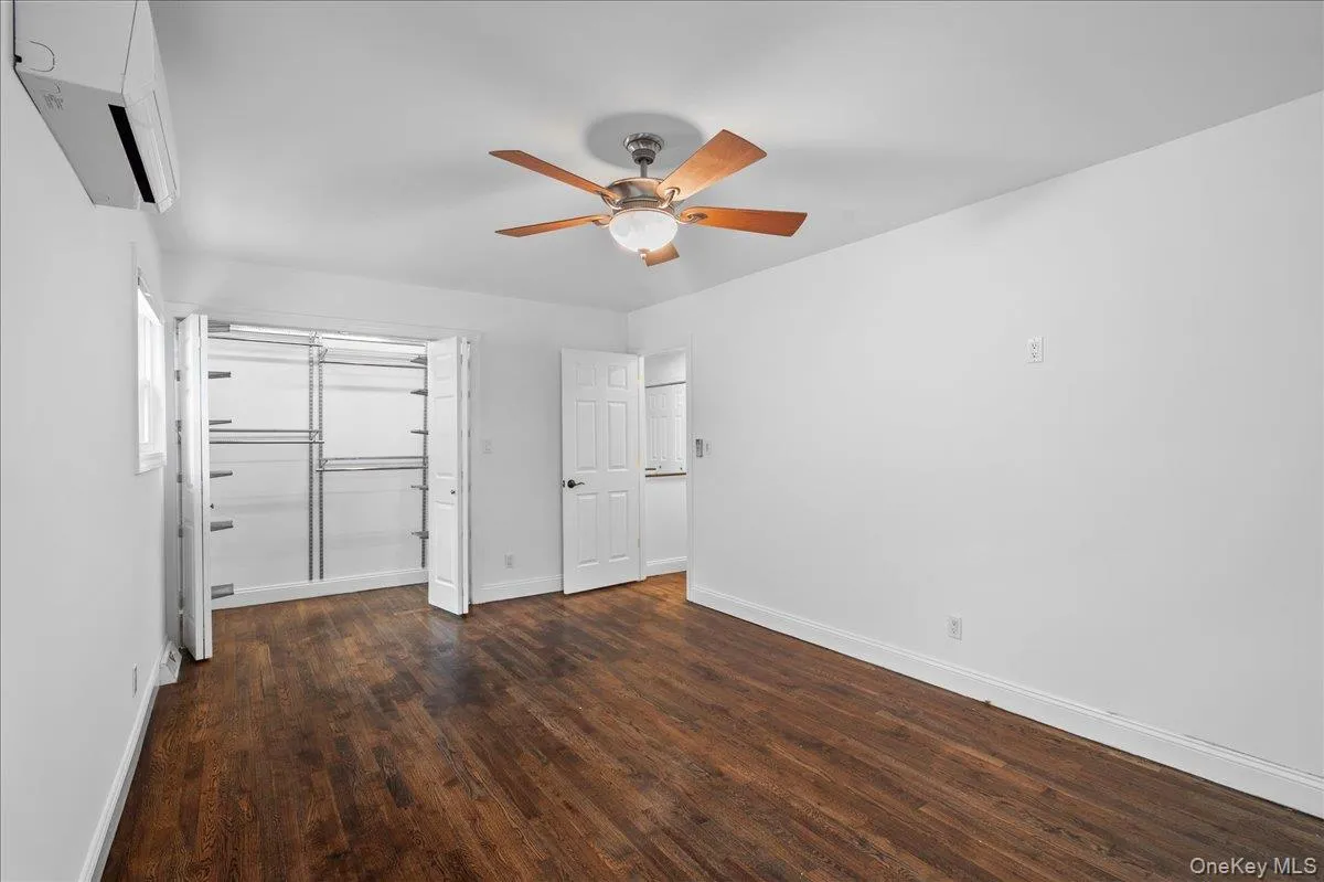 1481 Stadium Avenue, New York, NY, 3 Bedrooms Bedrooms, 6 Rooms Rooms,2 BathroomsBathrooms,Residential,For Rent,Stadium,0,1061842 1481 Stadium Avenue, New York, NY, 3 Bedrooms Bedrooms, 6 Rooms Rooms,2 BathroomsBathrooms,Residential,For Rent,Stadium,0,1061842