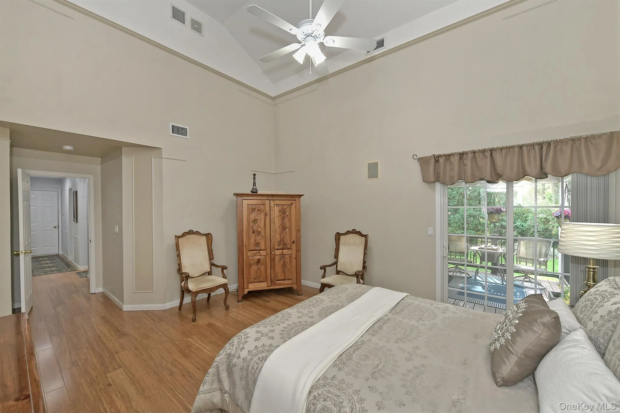 81 C Robinson Avenue, Brookhaven, NY, 3 Bedrooms Bedrooms, 7 Rooms Rooms,2 BathroomsBathrooms,Residential,For Rent,Robinson,0,1061843 81 C Robinson Avenue, Brookhaven, NY, 3 Bedrooms Bedrooms, 7 Rooms Rooms,2 BathroomsBathrooms,Residential,For Rent,Robinson,0,1061843