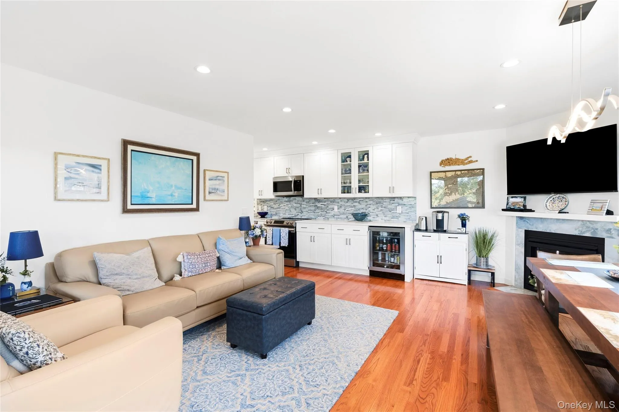 27 Pierson Road, Southampton, NY, 2 Bedrooms Bedrooms, 6 Rooms Rooms,2 BathroomsBathrooms,Residential,For Rent,Pierson,0,1061851 27 Pierson Road, Southampton, NY, 2 Bedrooms Bedrooms, 6 Rooms Rooms,2 BathroomsBathrooms,Residential,For Rent,Pierson,0,1061851