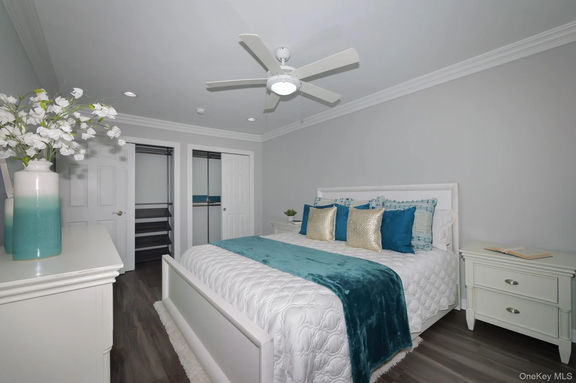 91 South Clinton Avenue, Islip, NY, 1 Bedroom Bedrooms, 4 Room Rooms,1 BathroomBathrooms,Residential Lease,For Rent,South Clinton,0,1061853 91 South Clinton Avenue, Islip, NY, 1 Bedroom Bedrooms, 4 Room Rooms,1 BathroomBathrooms,Residential Lease,For Rent,South Clinton,0,1061853