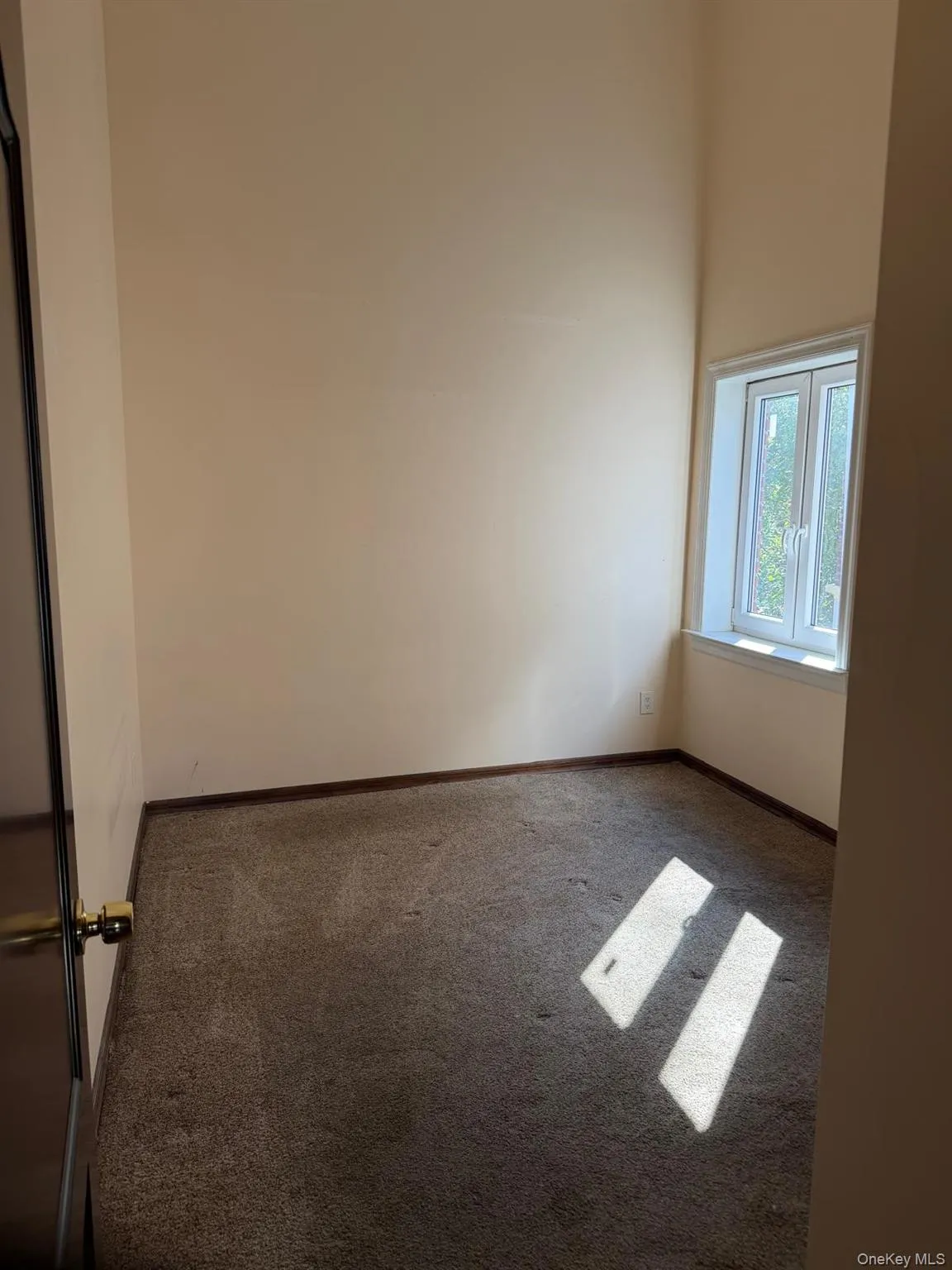 17515 74th Avenue, New York, NY, 3 Bedrooms Bedrooms, 5 Rooms Rooms,1 BathroomBathrooms,Residential Lease,For Rent,74th,0,1061863 17515 74th Avenue, New York, NY, 3 Bedrooms Bedrooms, 5 Rooms Rooms,1 BathroomBathrooms,Residential Lease,For Rent,74th,0,1061863
