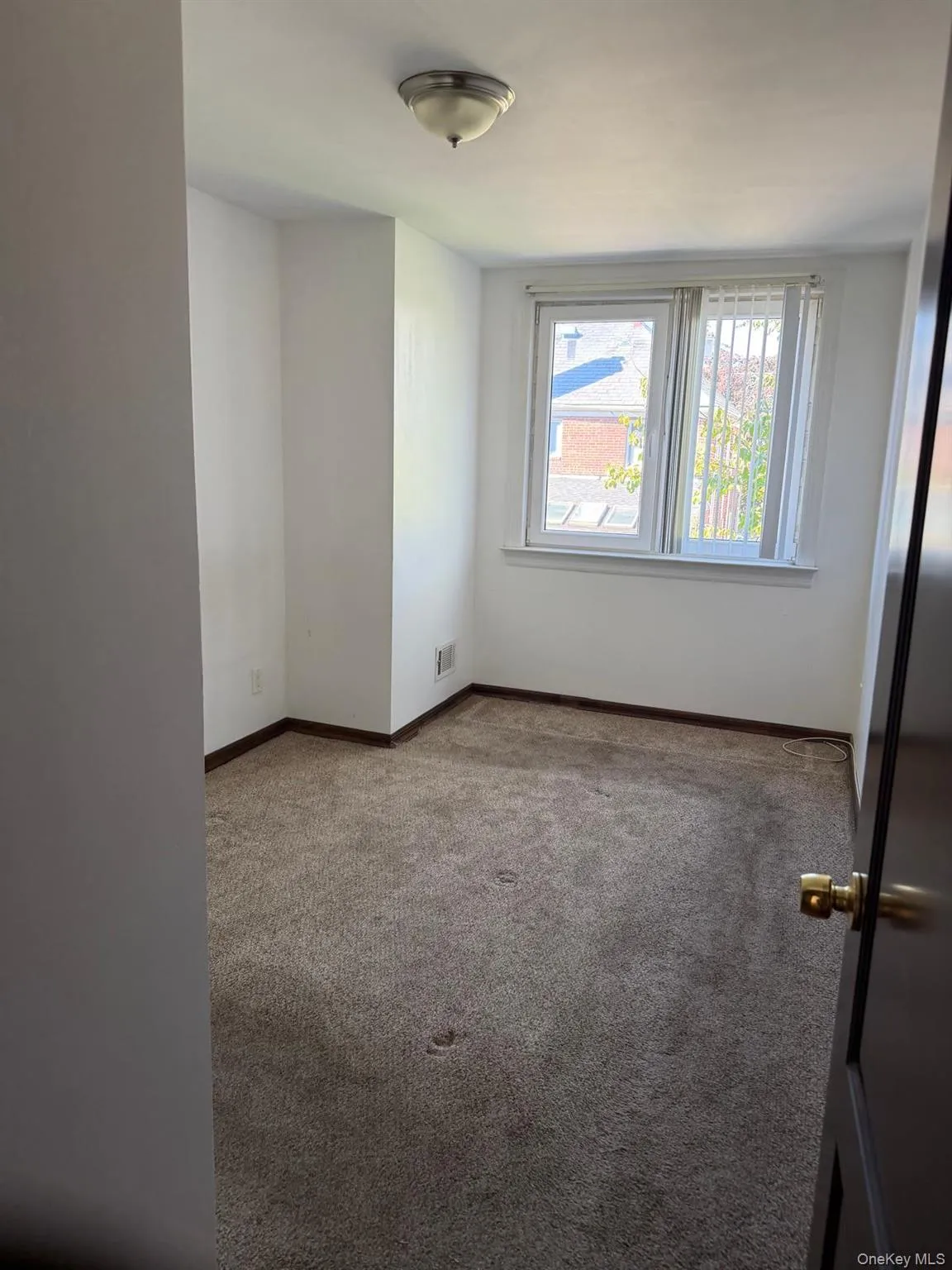 17515 74th Avenue, New York, NY, 3 Bedrooms Bedrooms, 5 Rooms Rooms,1 BathroomBathrooms,Residential Lease,For Rent,74th,0,1061863 17515 74th Avenue, New York, NY, 3 Bedrooms Bedrooms, 5 Rooms Rooms,1 BathroomBathrooms,Residential Lease,For Rent,74th,0,1061863
