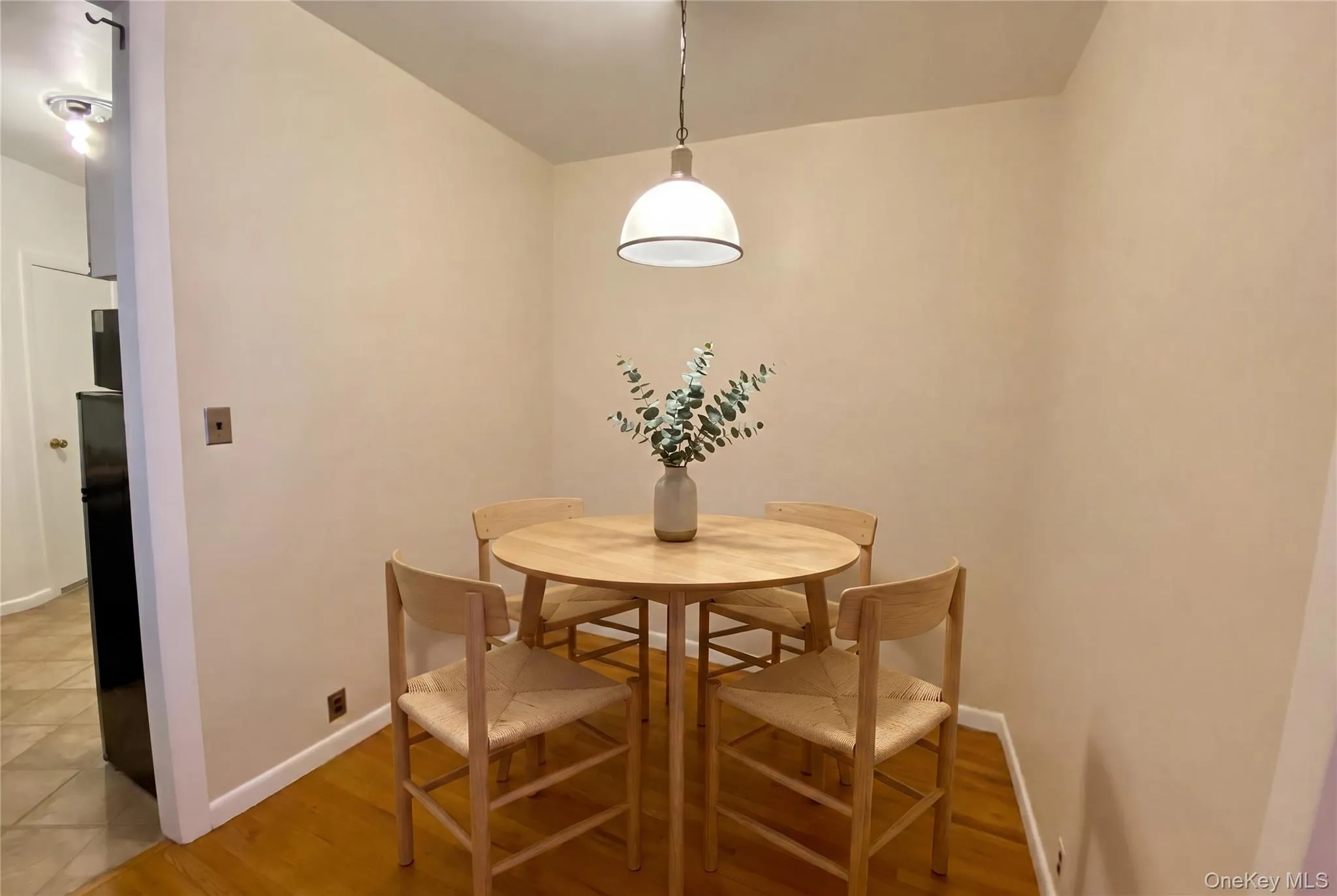 This photo has been digitally staged. No physical changes have been made to the property. This photo has been digitally staged. No physical changes have been made to the property.