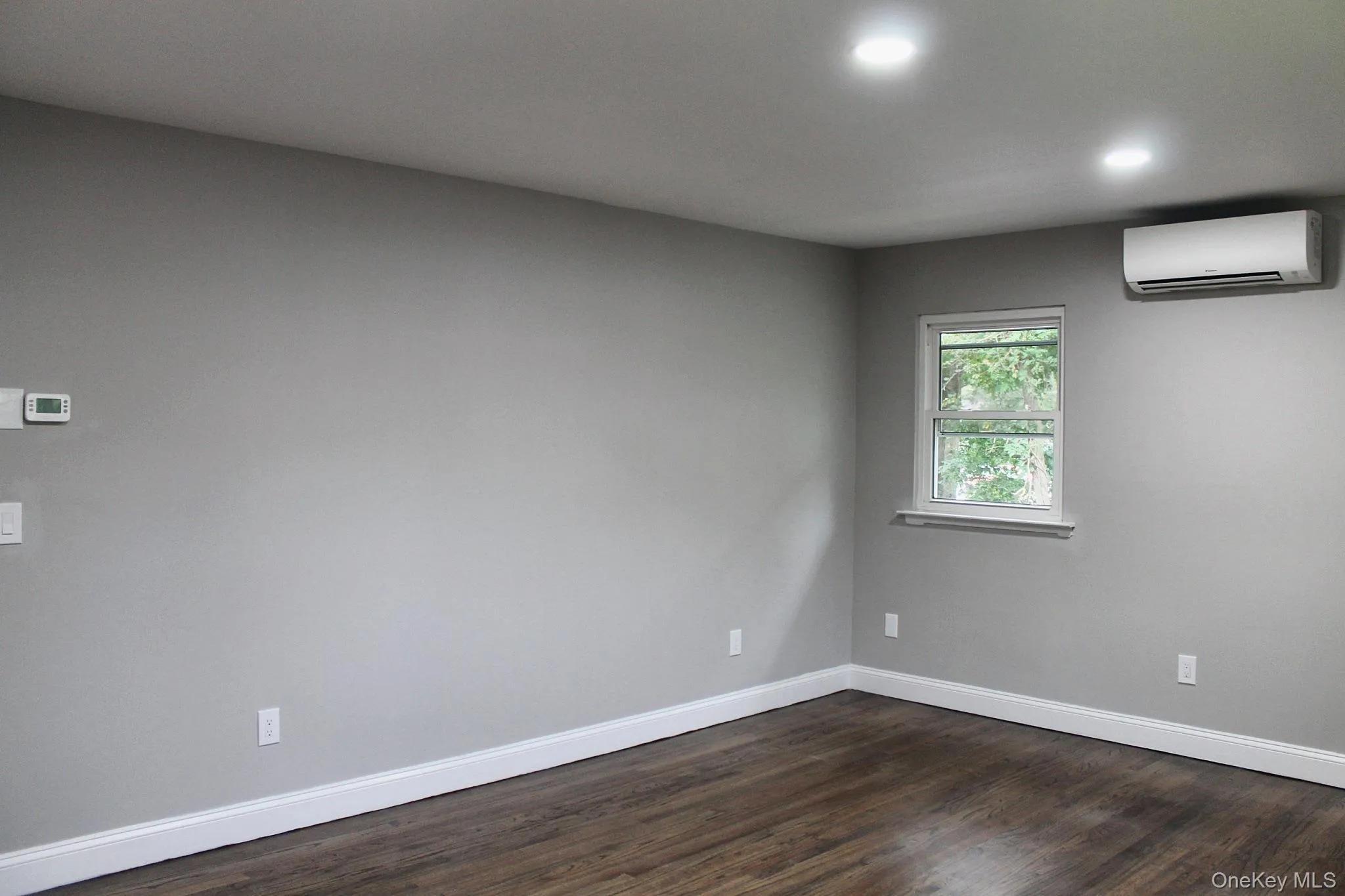 448 Terry Boulevard, Islip, NY, 2 Bedroom Bedrooms, 4 Room Rooms,2 BathroomBathrooms,Residential Lease,For Rent,Terry,0,1061865 448 Terry Boulevard, Islip, NY, 2 Bedroom Bedrooms, 4 Room Rooms,2 BathroomBathrooms,Residential Lease,For Rent,Terry,0,1061865