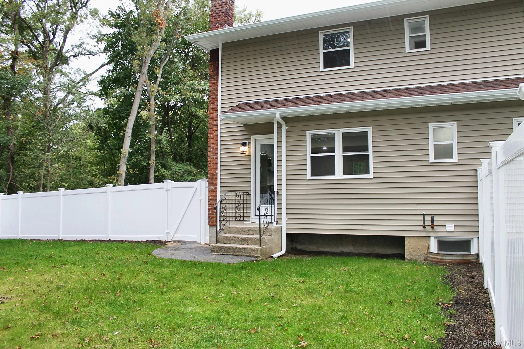 448 Terry Boulevard, Islip, NY, 2 Bedroom Bedrooms, 4 Room Rooms,2 BathroomBathrooms,Residential Lease,For Rent,Terry,0,1061865 448 Terry Boulevard, Islip, NY, 2 Bedroom Bedrooms, 4 Room Rooms,2 BathroomBathrooms,Residential Lease,For Rent,Terry,0,1061865