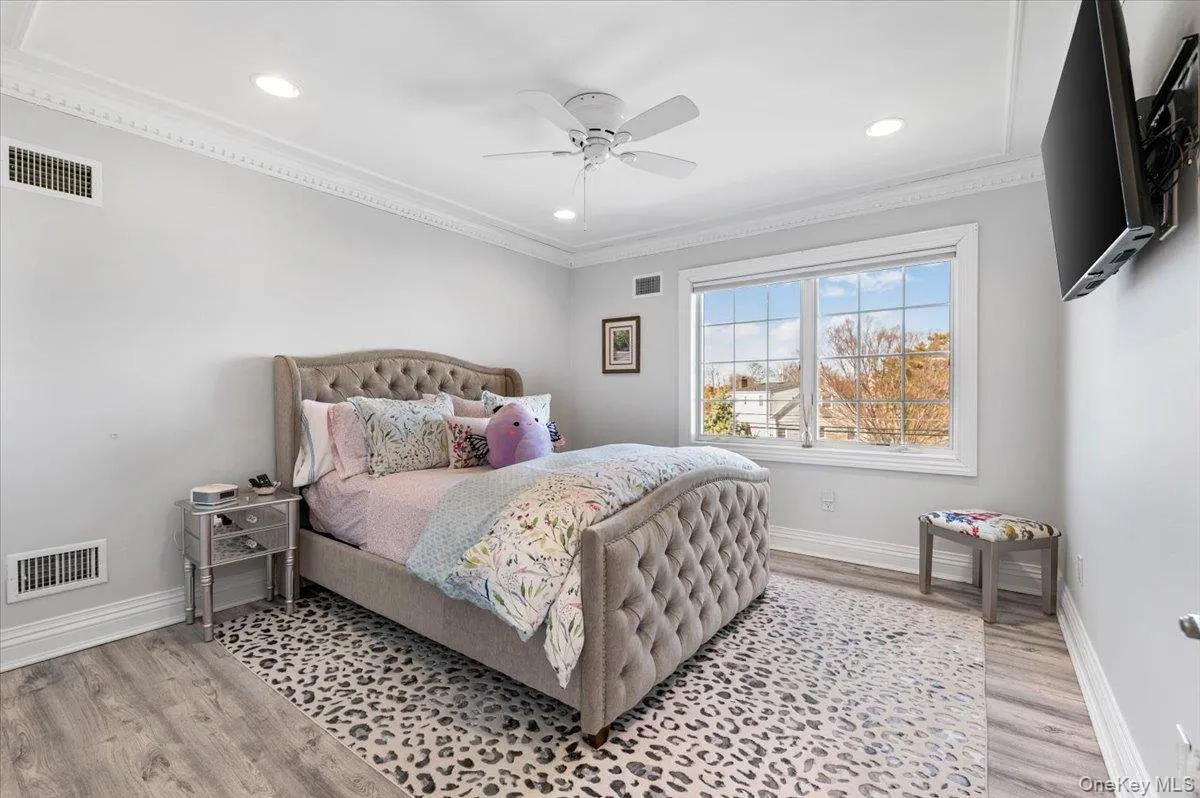 79 Fairwater Avenue, Oyster Bay, NY, 4 Bedrooms Bedrooms, 10 Rooms Rooms,2 BathroomsBathrooms,Residential,For Rent,Fairwater,0,1061878 79 Fairwater Avenue, Oyster Bay, NY, 4 Bedrooms Bedrooms, 10 Rooms Rooms,2 BathroomsBathrooms,Residential,For Rent,Fairwater,0,1061878