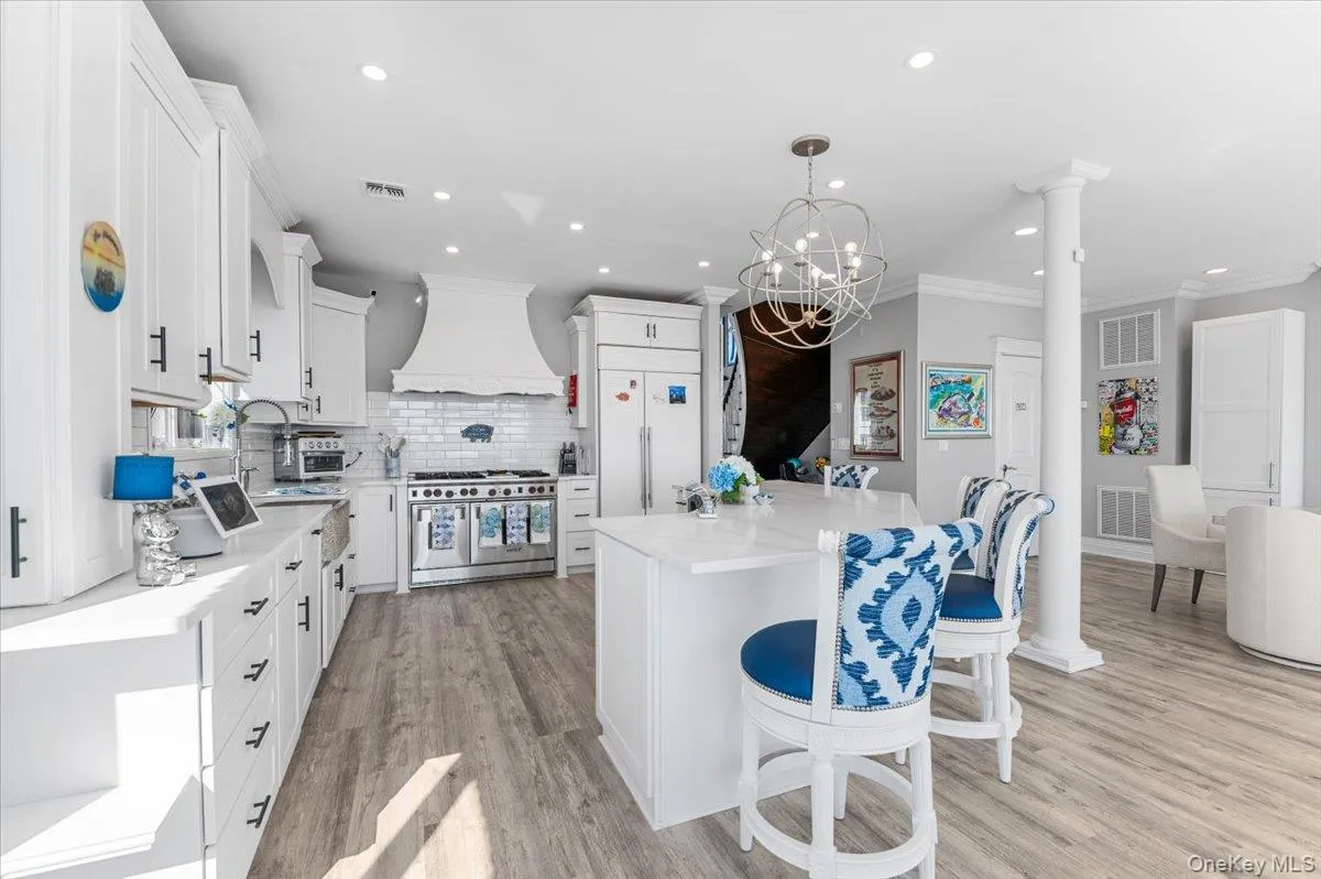 79 Fairwater Avenue, Oyster Bay, NY, 4 Bedrooms Bedrooms, 10 Rooms Rooms,2 BathroomsBathrooms,Residential,For Rent,Fairwater,0,1061878 79 Fairwater Avenue, Oyster Bay, NY, 4 Bedrooms Bedrooms, 10 Rooms Rooms,2 BathroomsBathrooms,Residential,For Rent,Fairwater,0,1061878