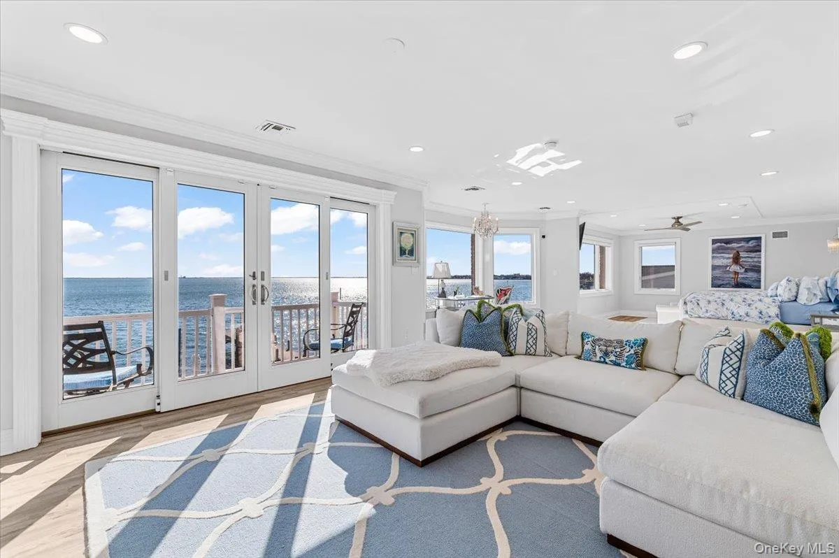 79 Fairwater Avenue, Oyster Bay, NY, 4 Bedrooms Bedrooms, 10 Rooms Rooms,2 BathroomsBathrooms,Residential,For Rent,Fairwater,0,1061878 79 Fairwater Avenue, Oyster Bay, NY, 4 Bedrooms Bedrooms, 10 Rooms Rooms,2 BathroomsBathrooms,Residential,For Rent,Fairwater,0,1061878