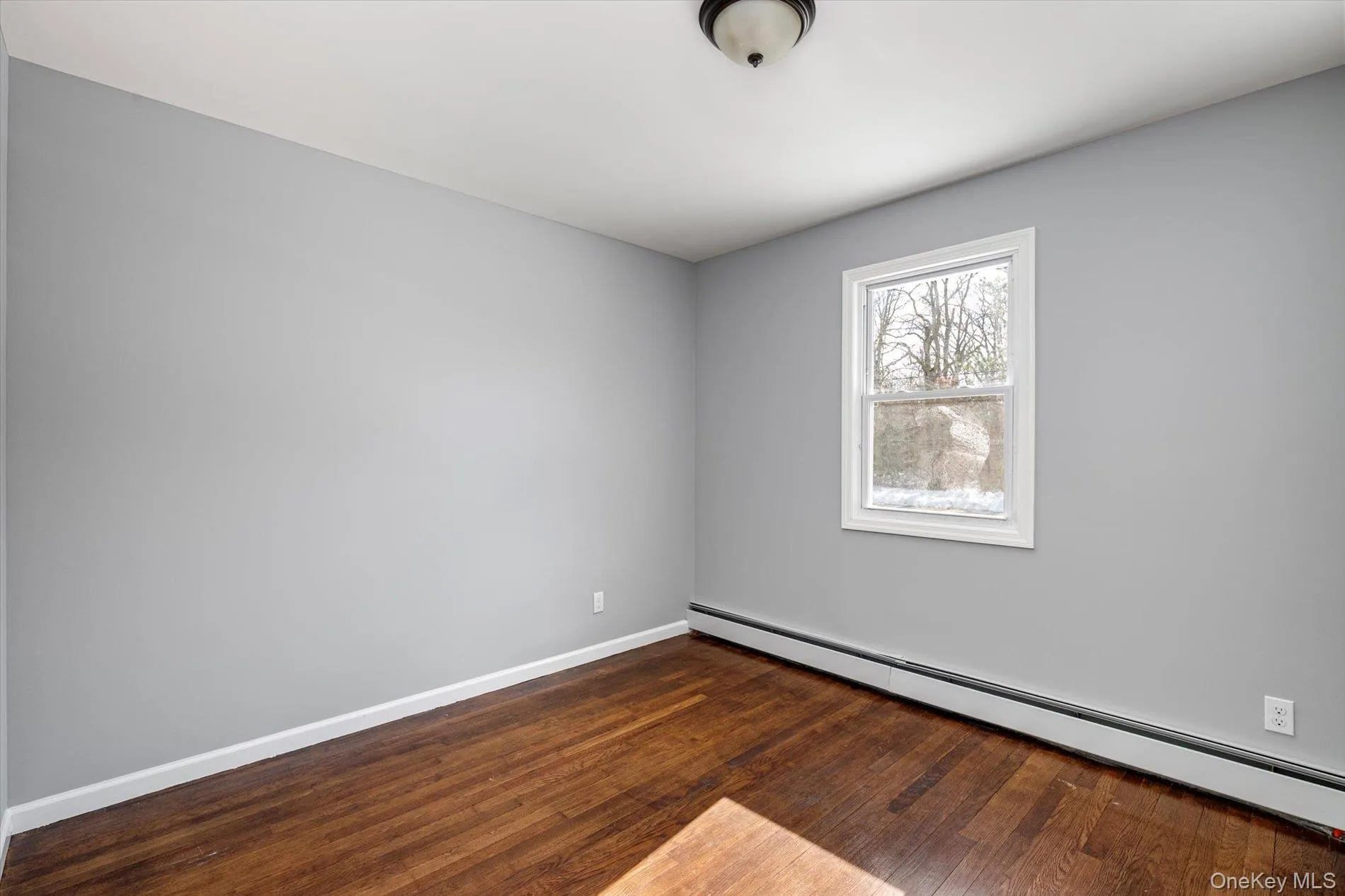 93 Garfield Boulevard, Babylon, NY, 3 Bedroom Bedrooms, 6 Room Rooms,2 BathroomBathrooms,Residential Lease,For Rent,Garfield,0,1061881 93 Garfield Boulevard, Babylon, NY, 3 Bedroom Bedrooms, 6 Room Rooms,2 BathroomBathrooms,Residential Lease,For Rent,Garfield,0,1061881