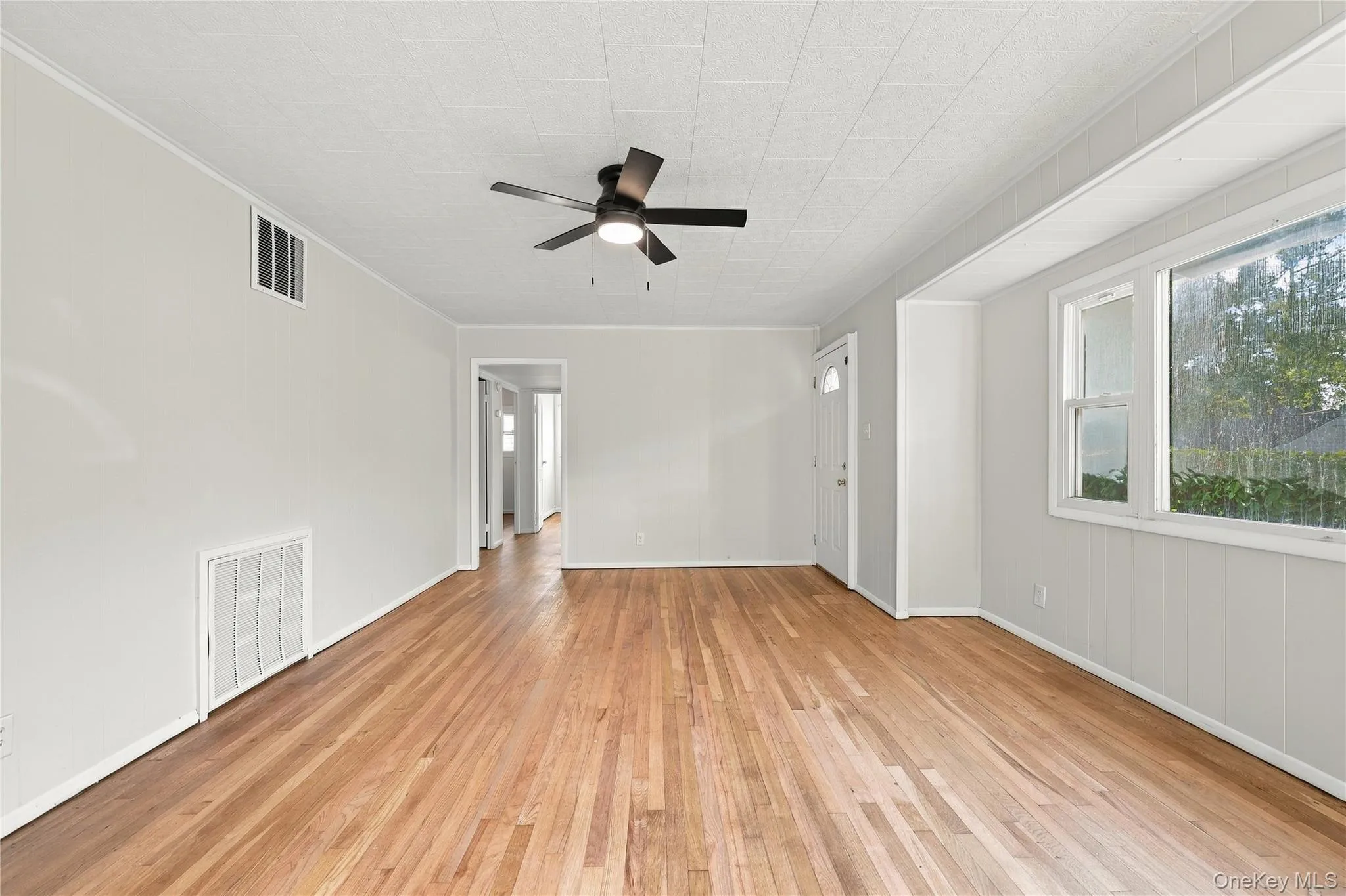 39 Browning Terrace, Kingston, NY, 3 Bedrooms Bedrooms, 7 Rooms Rooms,1 BathroomBathrooms,Residential,For Rent,Browning,0,1061887 39 Browning Terrace, Kingston, NY, 3 Bedrooms Bedrooms, 7 Rooms Rooms,1 BathroomBathrooms,Residential,For Rent,Browning,0,1061887