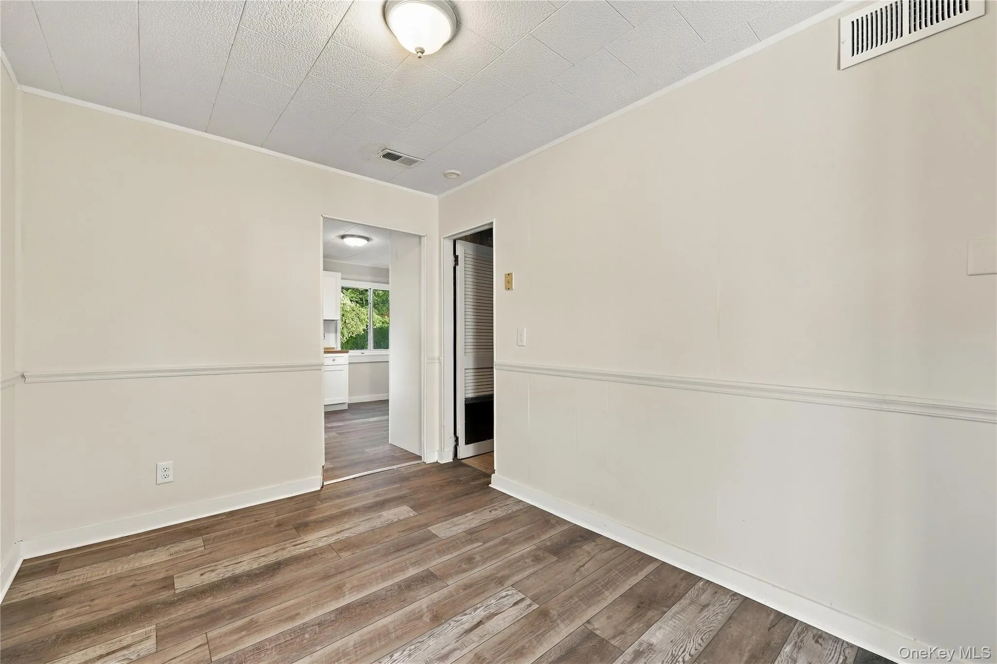 39 Browning Terrace, Kingston, NY, 3 Bedrooms Bedrooms, 7 Rooms Rooms,1 BathroomBathrooms,Residential,For Rent,Browning,0,1061887 39 Browning Terrace, Kingston, NY, 3 Bedrooms Bedrooms, 7 Rooms Rooms,1 BathroomBathrooms,Residential,For Rent,Browning,0,1061887