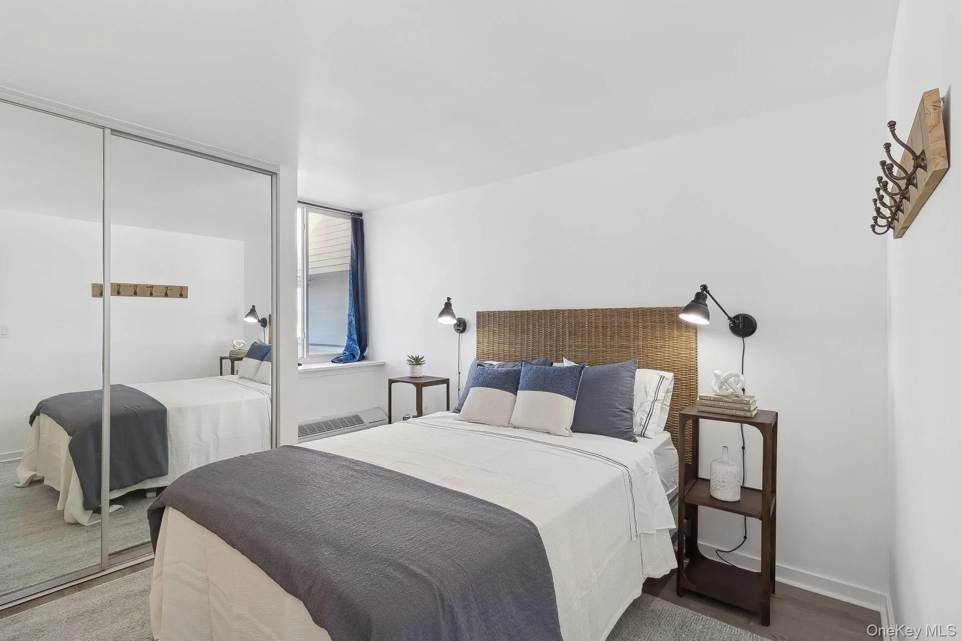 265 Dune Road, Southampton, NY, 2 Bedrooms Bedrooms, 3 Rooms Rooms,2 BathroomsBathrooms,Residential Lease,For Rent,Dune,0,1061888 265 Dune Road, Southampton, NY, 2 Bedrooms Bedrooms, 3 Rooms Rooms,2 BathroomsBathrooms,Residential Lease,For Rent,Dune,0,1061888