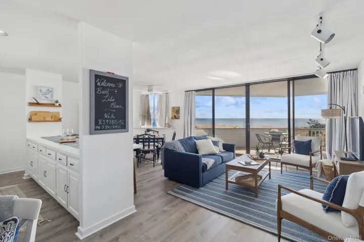 265 Dune Road Unit Unit #18, Southampton, New York 11978