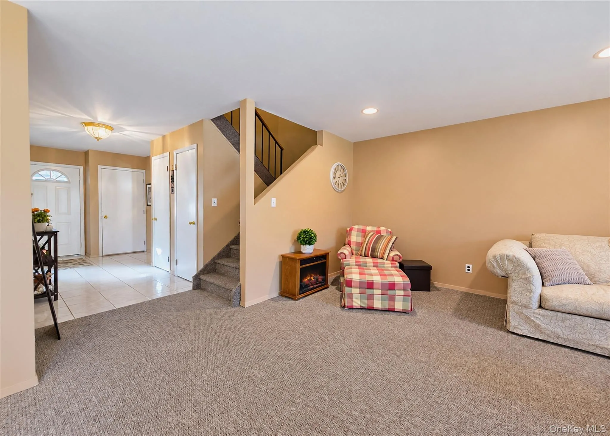 46 Jeremy Circle, Smithtown, NY, 3 Bedrooms Bedrooms, 6 Rooms Rooms,1 BathroomBathrooms,Residential,For Rent,Jeremy,0,1061889 46 Jeremy Circle, Smithtown, NY, 3 Bedrooms Bedrooms, 6 Rooms Rooms,1 BathroomBathrooms,Residential,For Rent,Jeremy,0,1061889