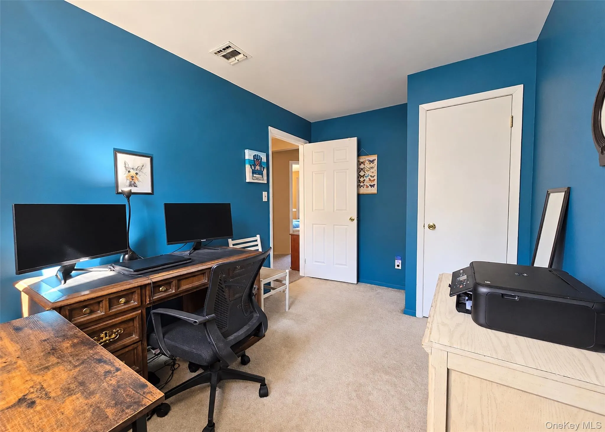 46 Jeremy Circle, Smithtown, NY, 3 Bedrooms Bedrooms, 6 Rooms Rooms,1 BathroomBathrooms,Residential,For Rent,Jeremy,0,1061889 46 Jeremy Circle, Smithtown, NY, 3 Bedrooms Bedrooms, 6 Rooms Rooms,1 BathroomBathrooms,Residential,For Rent,Jeremy,0,1061889