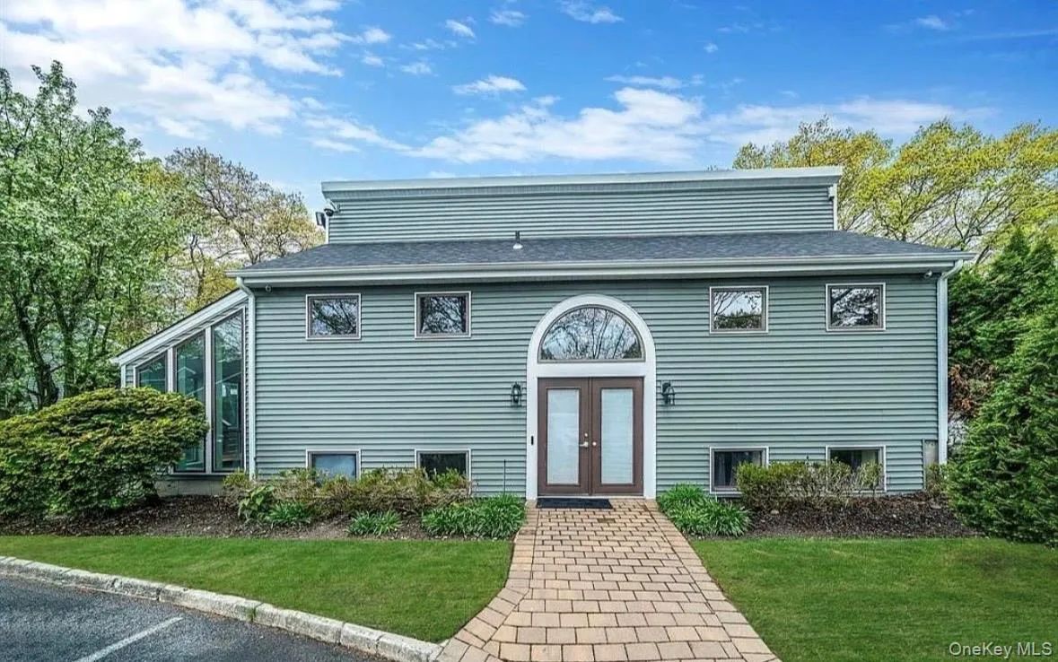46 Jeremy Circle, Smithtown, NY, 3 Bedrooms Bedrooms, 6 Rooms Rooms,1 BathroomBathrooms,Residential,For Rent,Jeremy,0,1061889 46 Jeremy Circle, Smithtown, NY, 3 Bedrooms Bedrooms, 6 Rooms Rooms,1 BathroomBathrooms,Residential,For Rent,Jeremy,0,1061889