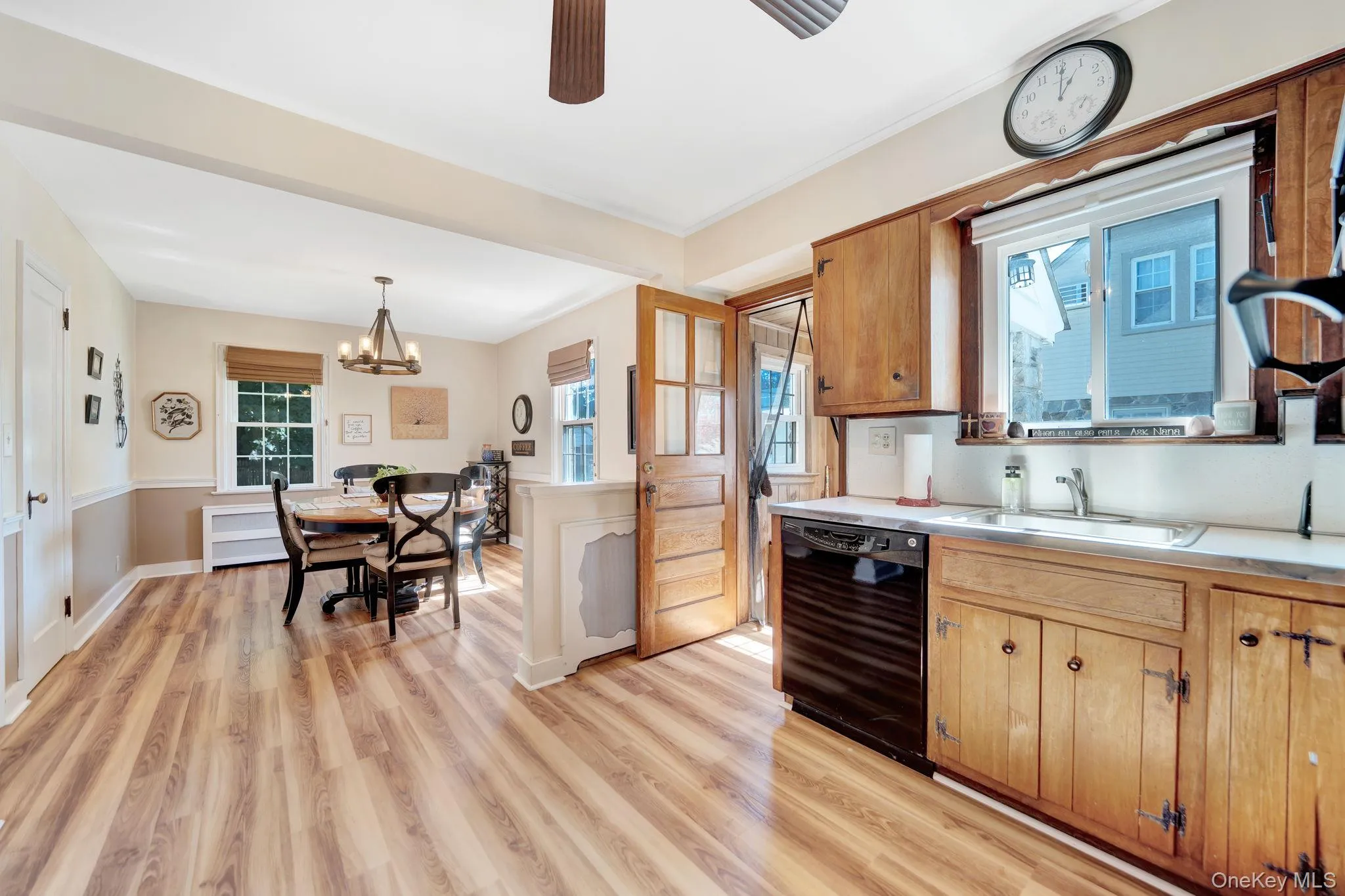 1843 Beech Street, Hempstead, NY, 3 Bedrooms Bedrooms, 7 Rooms Rooms,2 BathroomsBathrooms,Residential,For Rent,Beech,0,1061891 1843 Beech Street, Hempstead, NY, 3 Bedrooms Bedrooms, 7 Rooms Rooms,2 BathroomsBathrooms,Residential,For Rent,Beech,0,1061891
